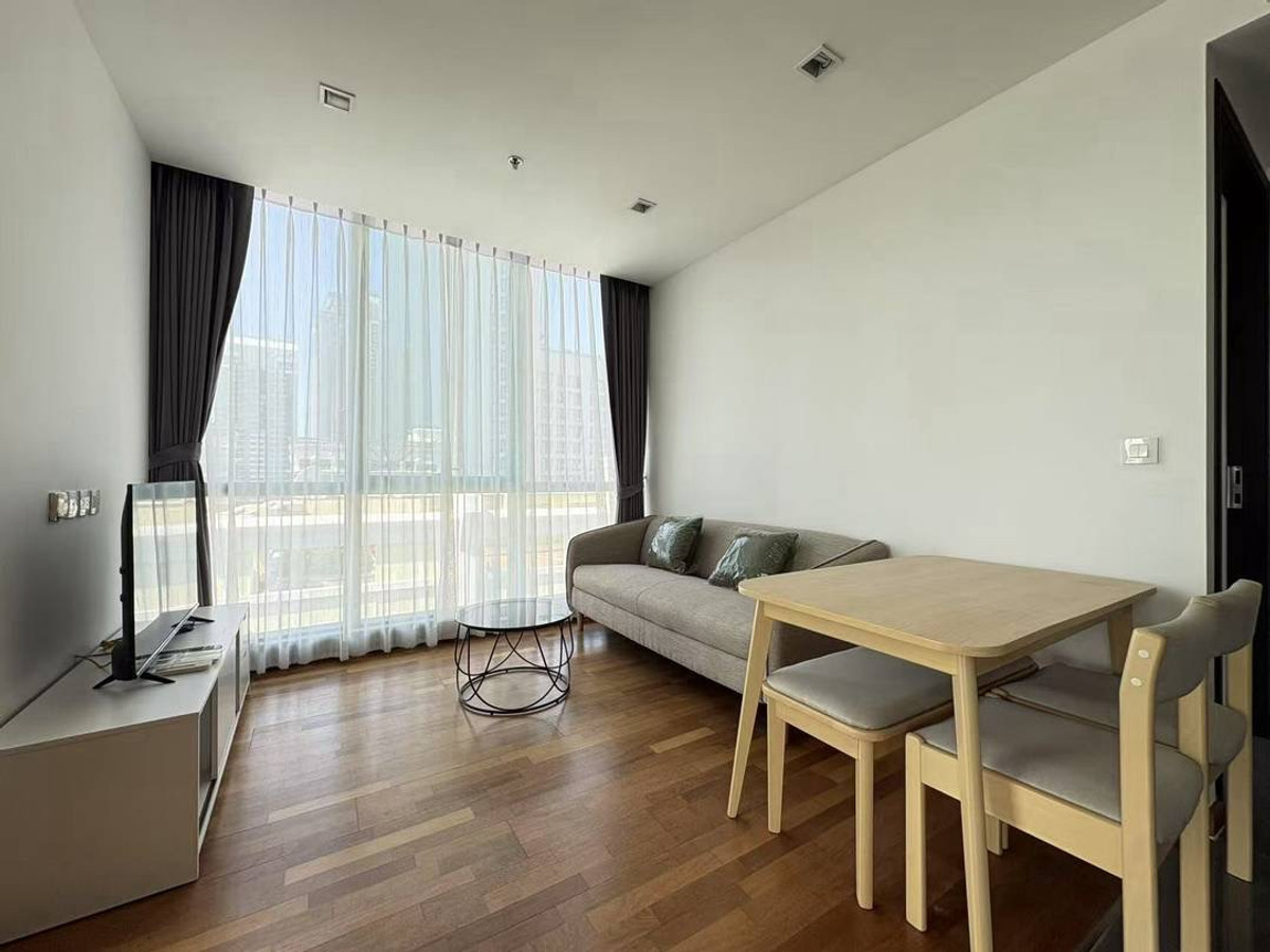 For RentCondoRatchathewi,Phayathai : For rent, Wish Signature @ Midtown Siam, beautiful room, fully decorated! 2BR Wish Signature Midtown Siam, high floor, ready to move in.