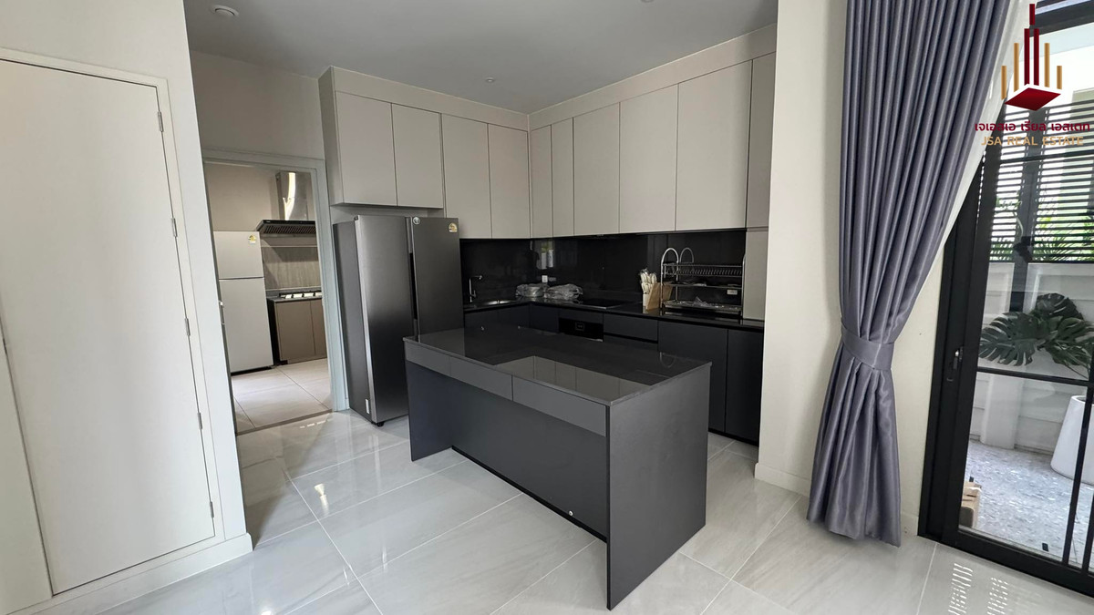 ให้เช่าบ้านพัฒนาการ ศรีนครินทร์ : ✨ For Rent: Malton Gates Krungthep Kreetha ✨  💰 Only 350,000 THB/month