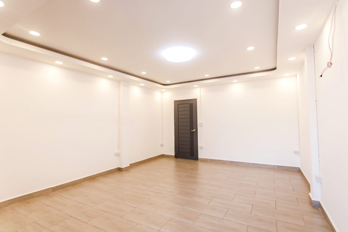 ขายทาวน์โฮมเสรีไทย-นิด้า : CB102♛♚ทาวน์โฮม 4 ห้องนอน ขาย⚝ลาดพร้าว-เสรีไทย♜MRT บางกะปิ∞065-9423251,099-5919653▚Line@sureresidence