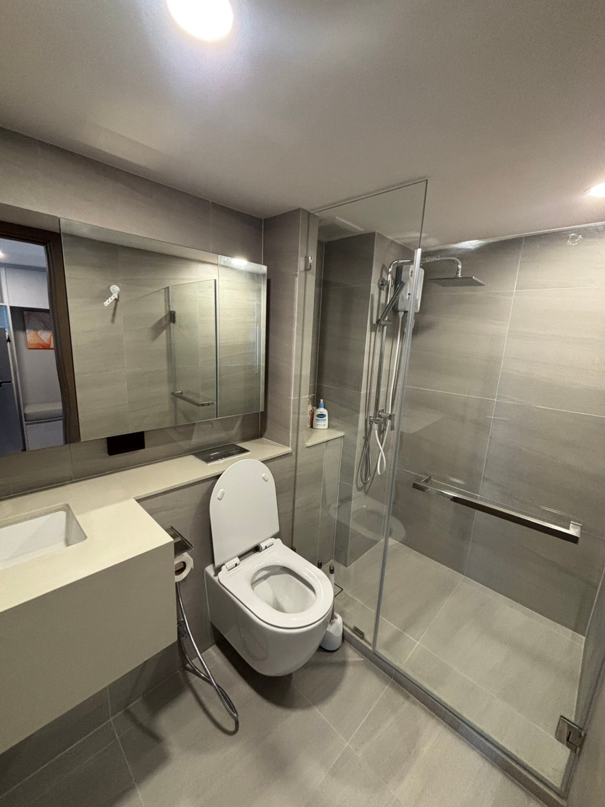 For RentCondoOnnut, Udomsuk : For rent: KnightsBridge Space Sukhumvit–Rama 4 | High ceiling Duplex | Near MRT Thailand Convention Centre | Fully furnished, ready to move in.