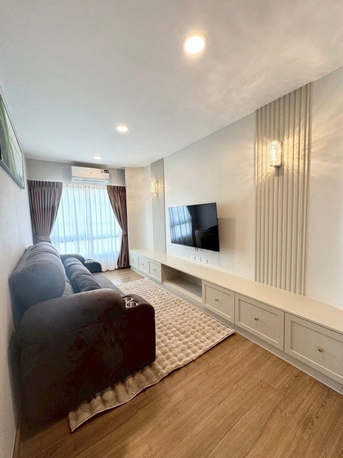 ให้เช่าบ้านบางนา แบริ่ง ลาซาล : Centro Bangna( เฟส2) Ready to move in