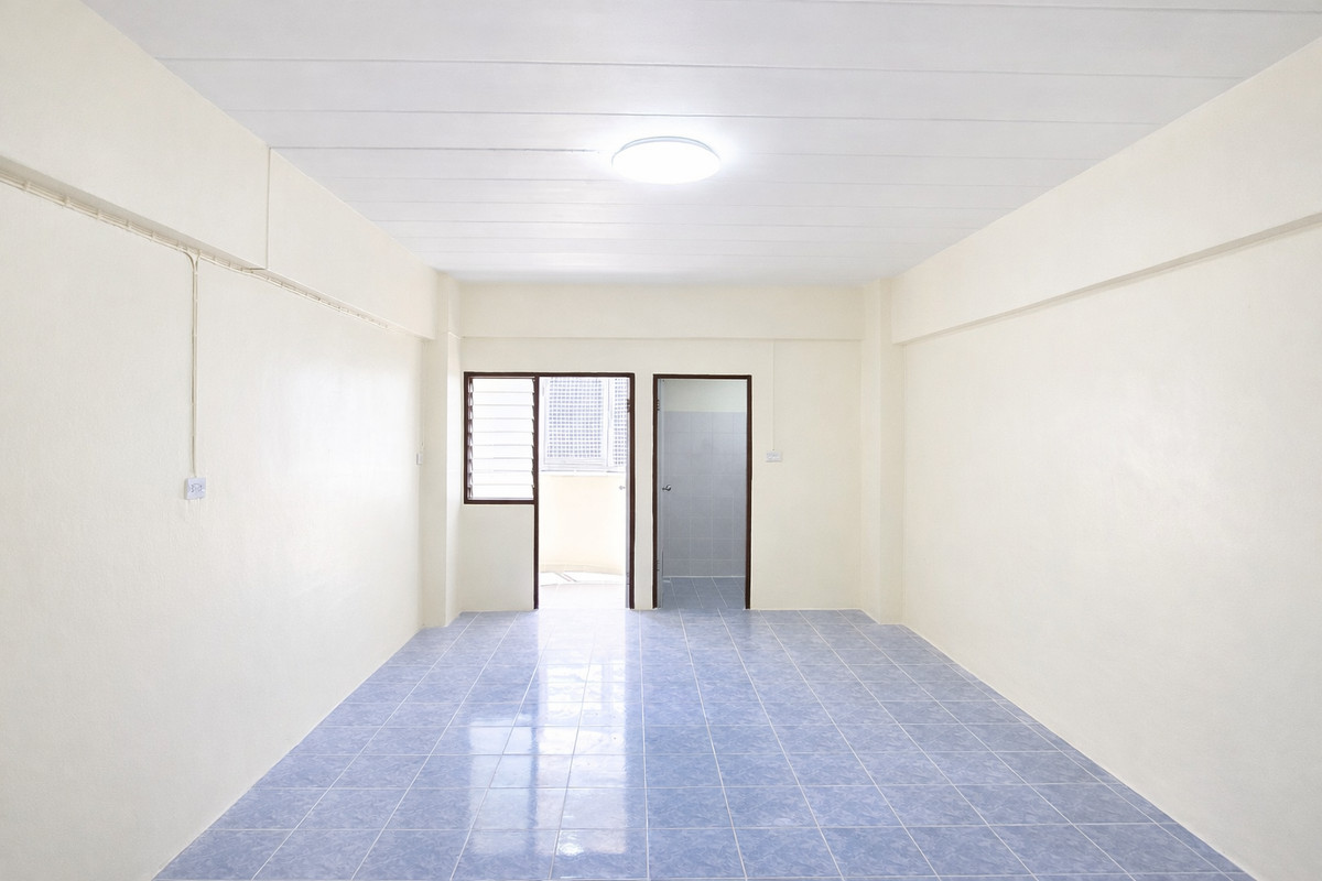 For SaleCondoKhlongtoei, Kluaynamthai : Condo for sale, Eua Amornsuk (along the Chao Phraya River, Bang Chak 3), near Sukhumvit 62, newly renovated room.