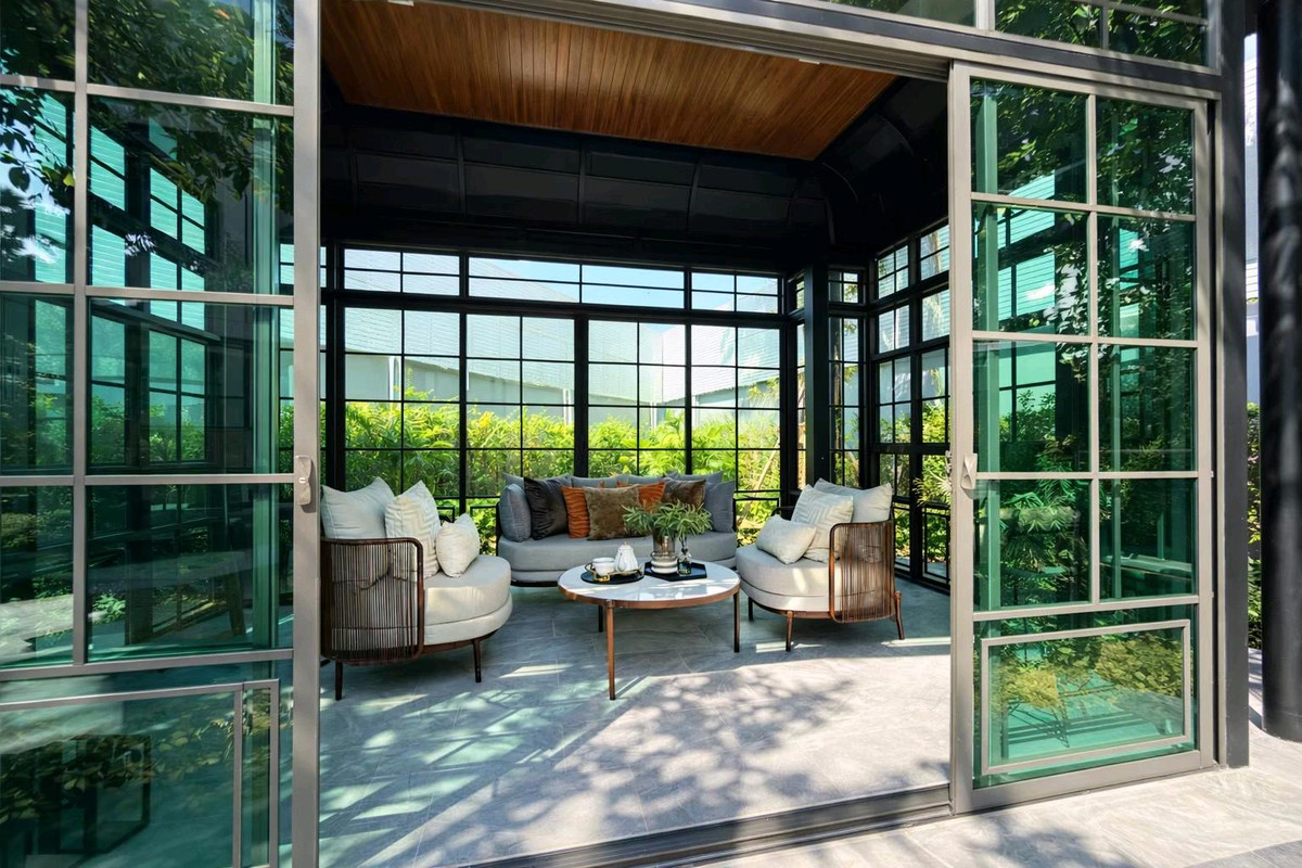 ขายบ้านเกษตร นวมินทร์ ลาดปลาเค้า : ขาย ◈ Grand Bangkok Boulevard Ramintra–Kaset Nawamin ◈ บ้านตัวอย่างแปลงพิเศษ 300 ตร.วา • ได้ทุกอย่างตามภาพราคาขาย 119,000,000 บาท