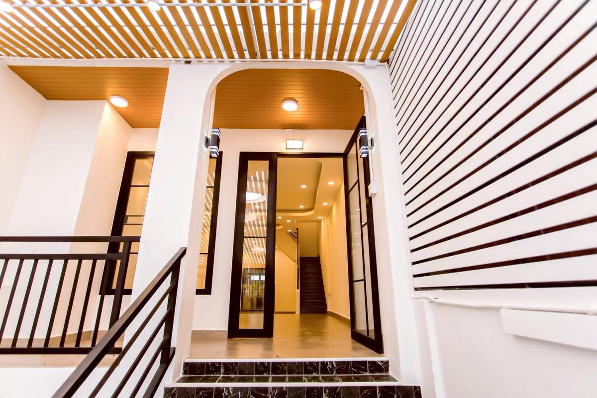 ขายทาวน์โฮมเสรีไทย-นิด้า : CB102♛♚ทาวน์โฮม 4 ห้องนอน ขาย⚝ลาดพร้าว-เสรีไทย♜MRT บางกะปิ∞065-9423251,099-5919653▚Line@sureresidence