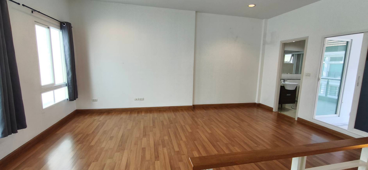 ให้เช่าทาวน์โฮมเลียบทางด่วนรามอินทรา : 💥CP-10384💥ให้เช่า ทาวน์โฮม โครงการบ้านกลางเมือง เออร์บาเนี่ยน พระราม 9 - ลาดพร้าว👉แอดไลน์ @rangrak