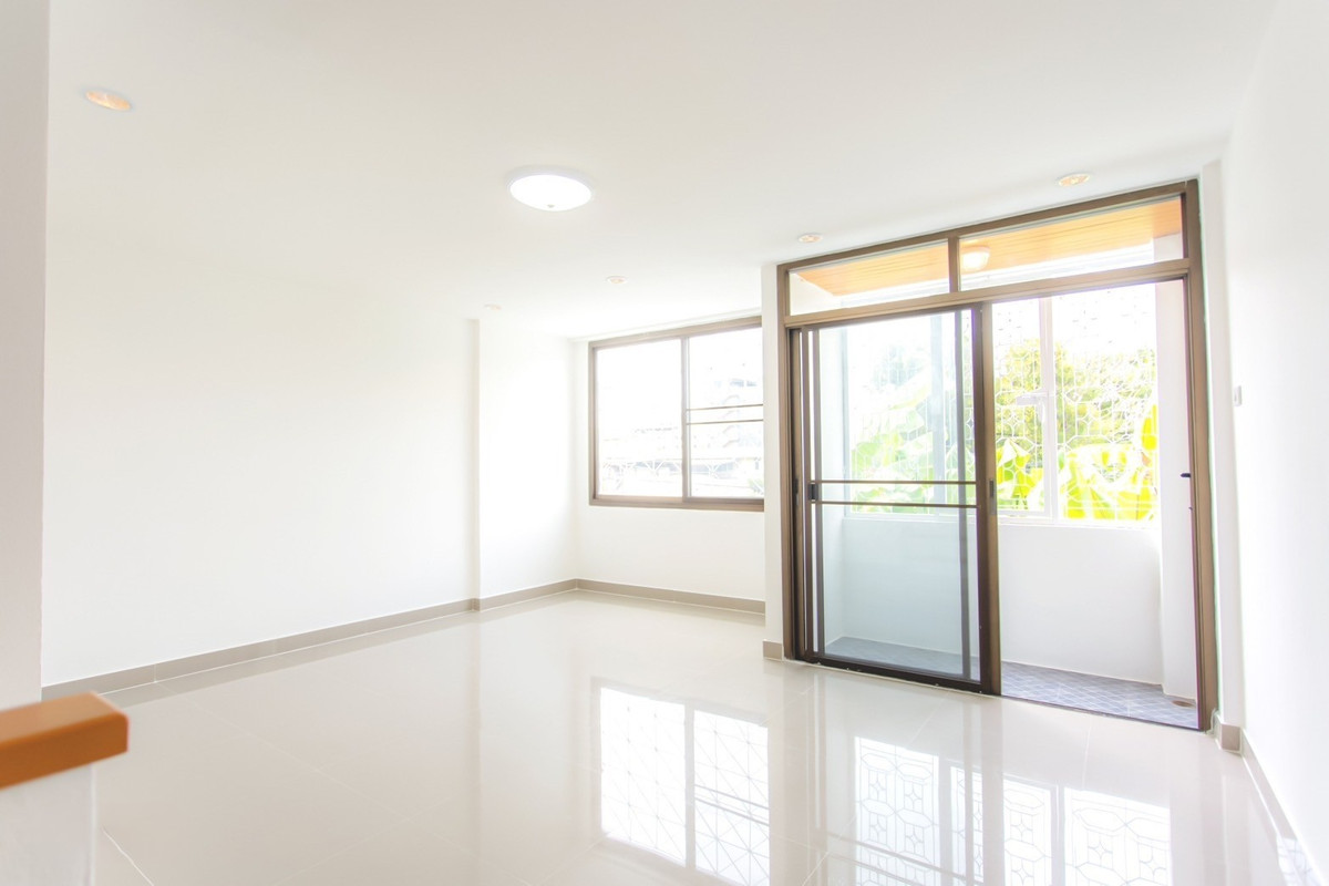 ขายทาวน์โฮมรัชดา ห้วยขวาง : CB011.1♛♚ทาวน์เฮ้าส์ 3 ห้องนอน ขาย⚝สุทธิสาร♜MRT สุทธิสาร∞065-9423251,099-5919653▚Line@sureresidence