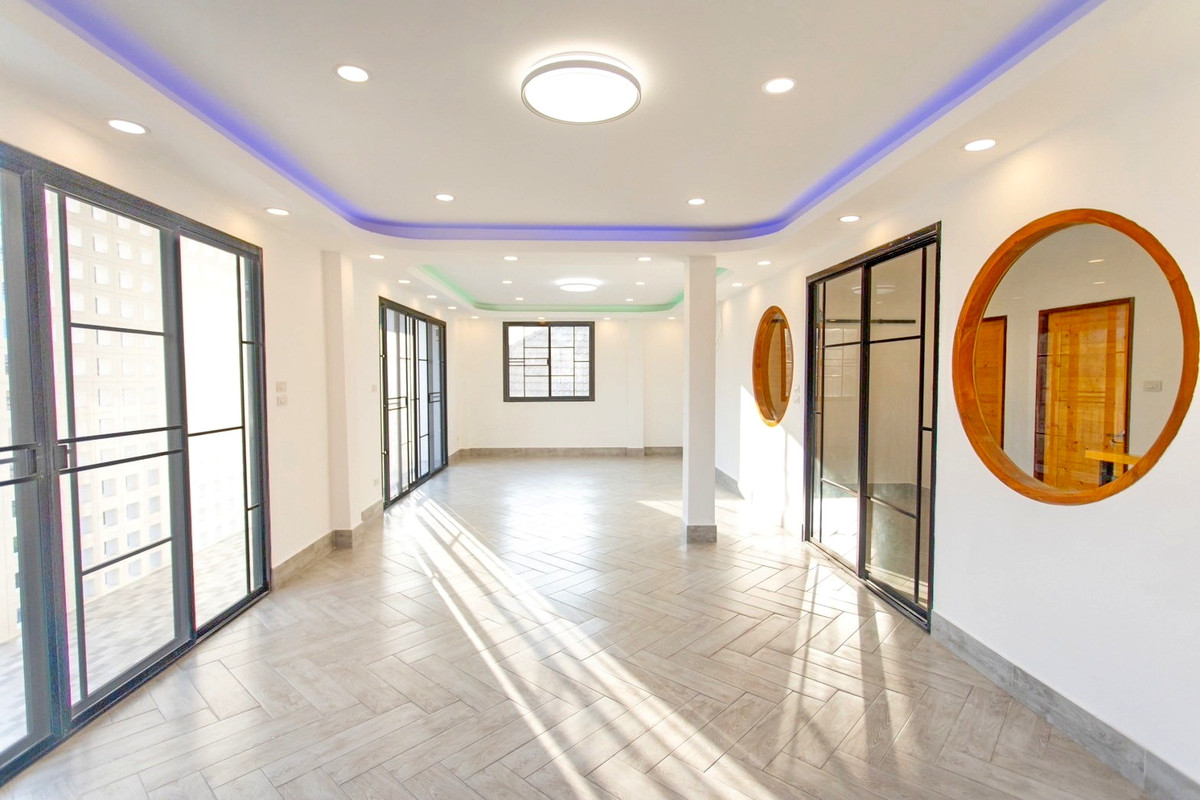 For SaleHome OfficeRatchadapisek, Huaikwang, Suttisan : CB081♛♚Home office 4 bedrooms for sale⚝Huai Khwang♜MRT Huai Khwang∞065-9423251,099-5919653▚Line@sureresidence