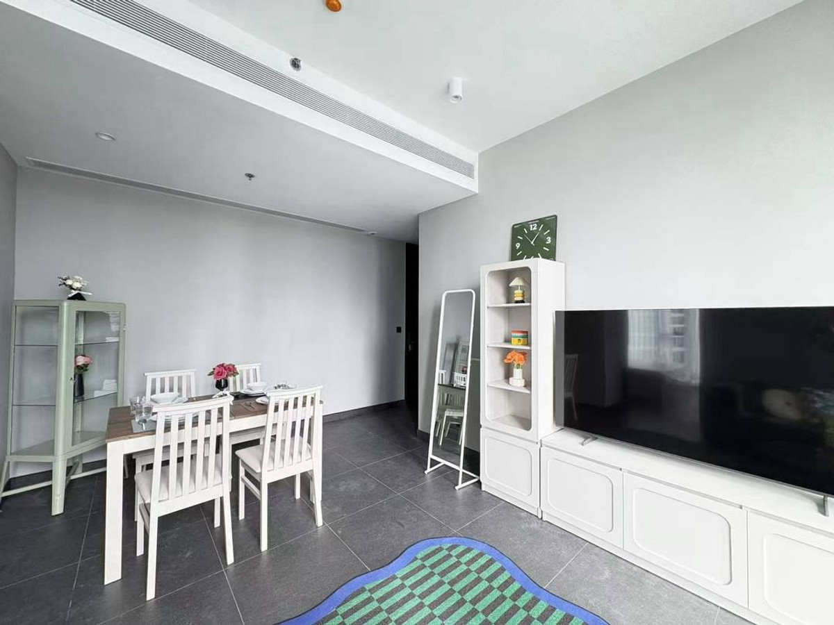 For RentCondoSathorn, Narathiwat : For rent: Tait Sathorn 12, luxury condo in Sathorn area, 2 bedrooms, 71 sq m., near BTS St. Louis.