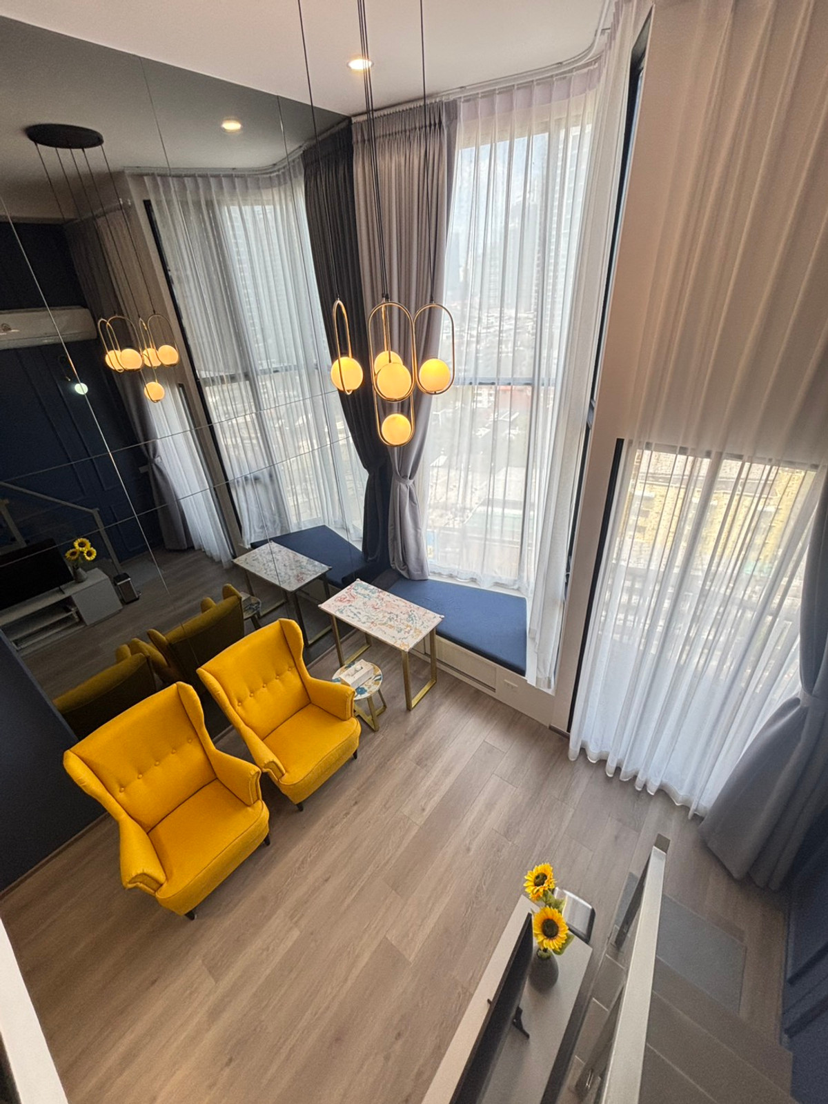 For RentCondoOnnut, Udomsuk : For rent: KnightsBridge Space Sukhumvit–Rama 4 | High ceiling Duplex | Near MRT Thailand Convention Centre | Fully furnished, ready to move in.