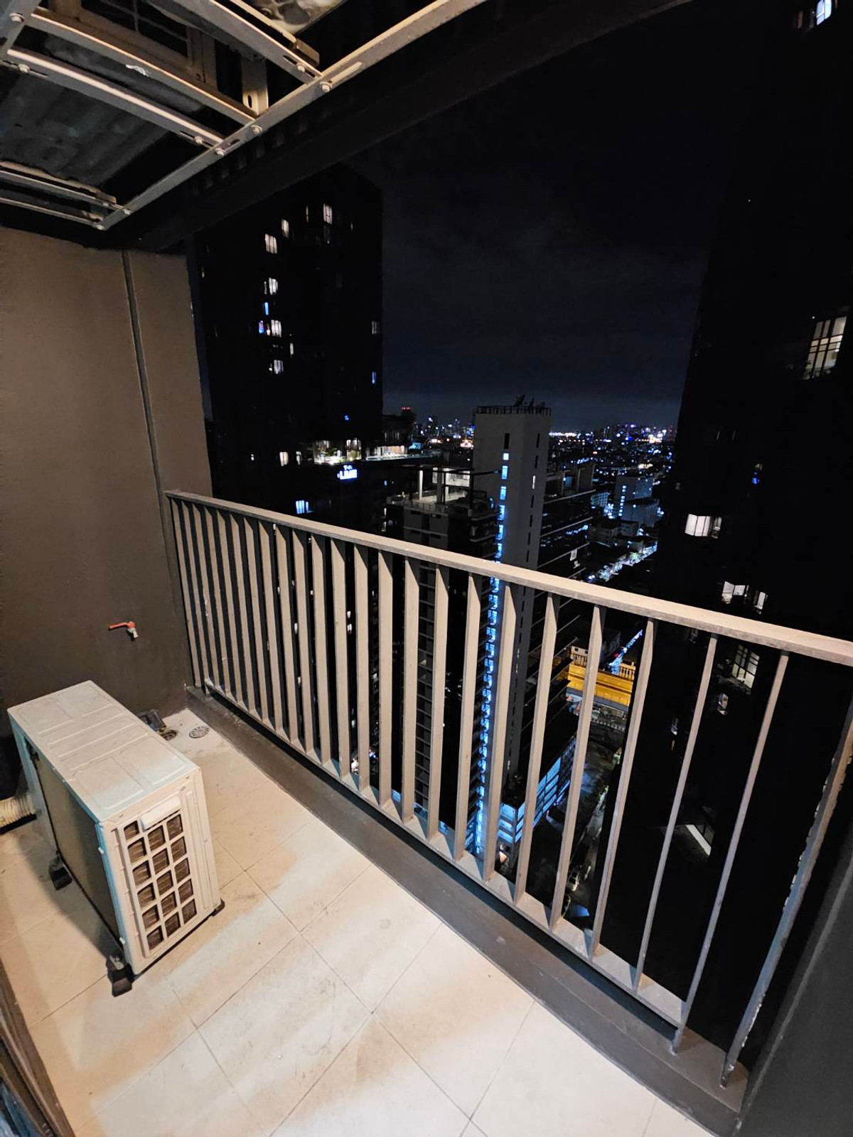 CondoRama9, Petchburi, RCA : Life Asoke Rama 9 / 1 Bed plus (FOR SALE), Life Asoke Rama 9 / 1 Bedroom (For Sale) TARN231