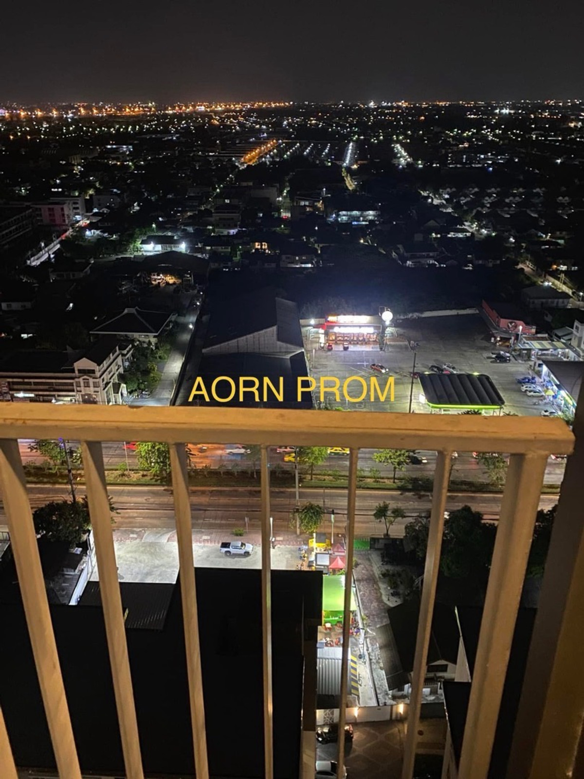 For RentCondoBang kae, Phetkasem : Very cheap, there is a washing machine 🌈 Fuse Sense Bangkae (Fuse sense Bangkae) Studio has a washing machine, air conditioner, refrigerator, TV, water heater, microwave, balcony facing north, cool room.