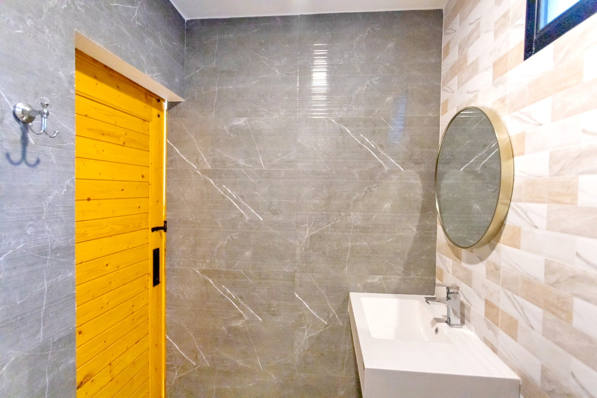 For SaleHome OfficeRatchadapisek, Huaikwang, Suttisan : CB081♛♚Home office 4 bedrooms for sale⚝Huai Khwang♜MRT Huai Khwang∞065-9423251,099-5919653▚Line@sureresidence