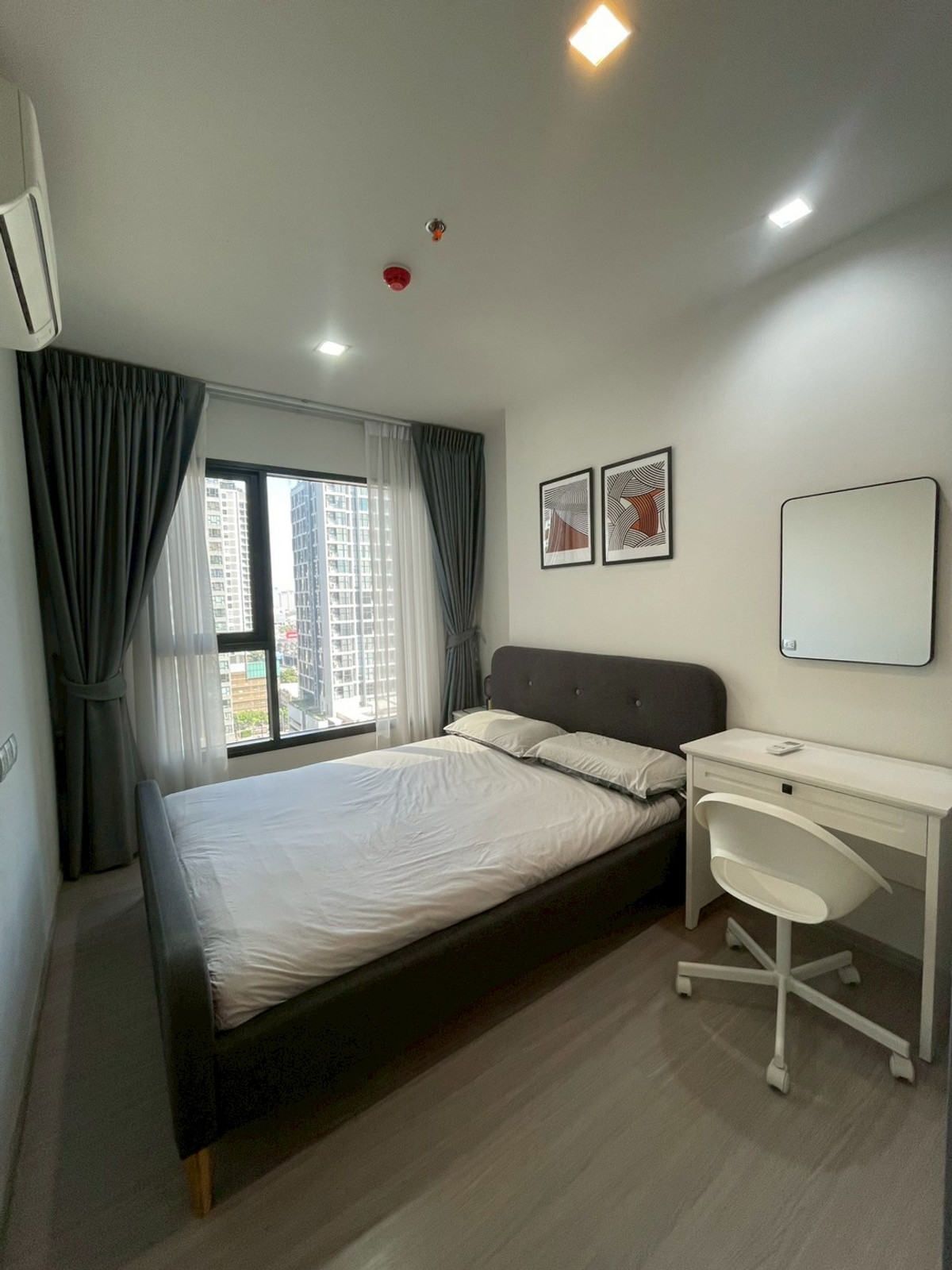 ให้เช่าคอนโดพระราม 9 เพชรบุรีตัดใหม่ RCA : ให้เช่า Life Asoke Hype ราคา 24,000 บาท [MPr260304]