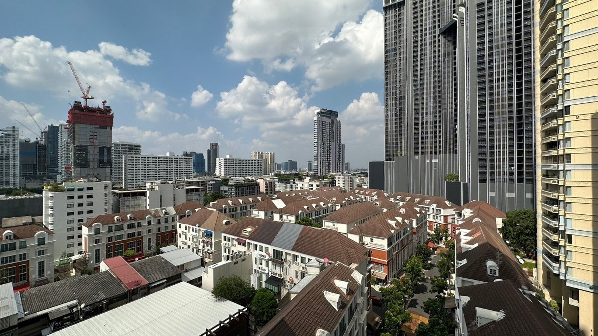 For RentCondoSukhumvit, Asoke, Thonglor : !! Beautiful room for rent, Condo KHUN by YOO, near BTS Thonglor.
