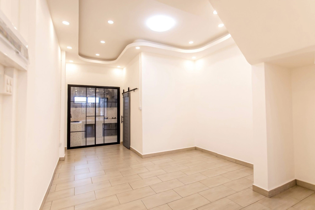 ขายทาวน์โฮมเสรีไทย-นิด้า : CB102♛♚ทาวน์โฮม 4 ห้องนอน ขาย⚝ลาดพร้าว-เสรีไทย♜MRT บางกะปิ∞065-9423251,099-5919653▚Line@sureresidence