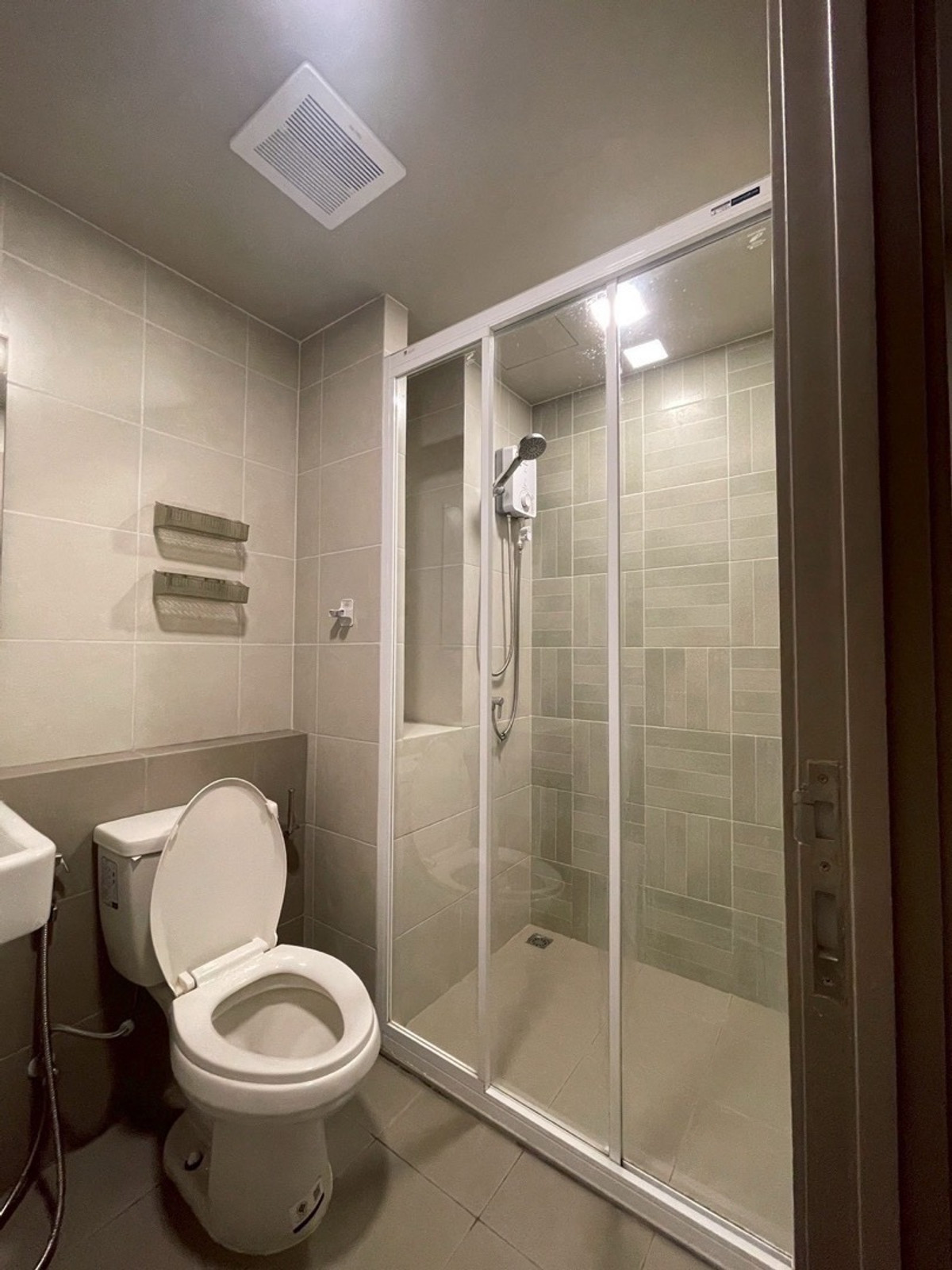 For RentCondoPinklao, Charansanitwong : For rent D Condo Panaa [ Dcondo Panaa ]