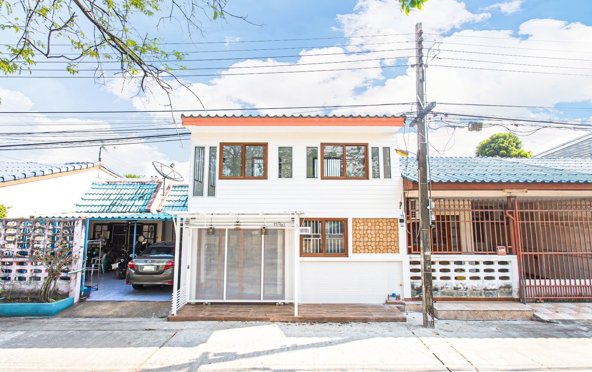 For SaleTownhomeKaset Nawamin,Ladplakao : CB027♛♚Townhouse 2 bedrooms for sale⚝Mailaap♜near Central Eastville∞065-9423251,099-5919653▚Line@sureresidence