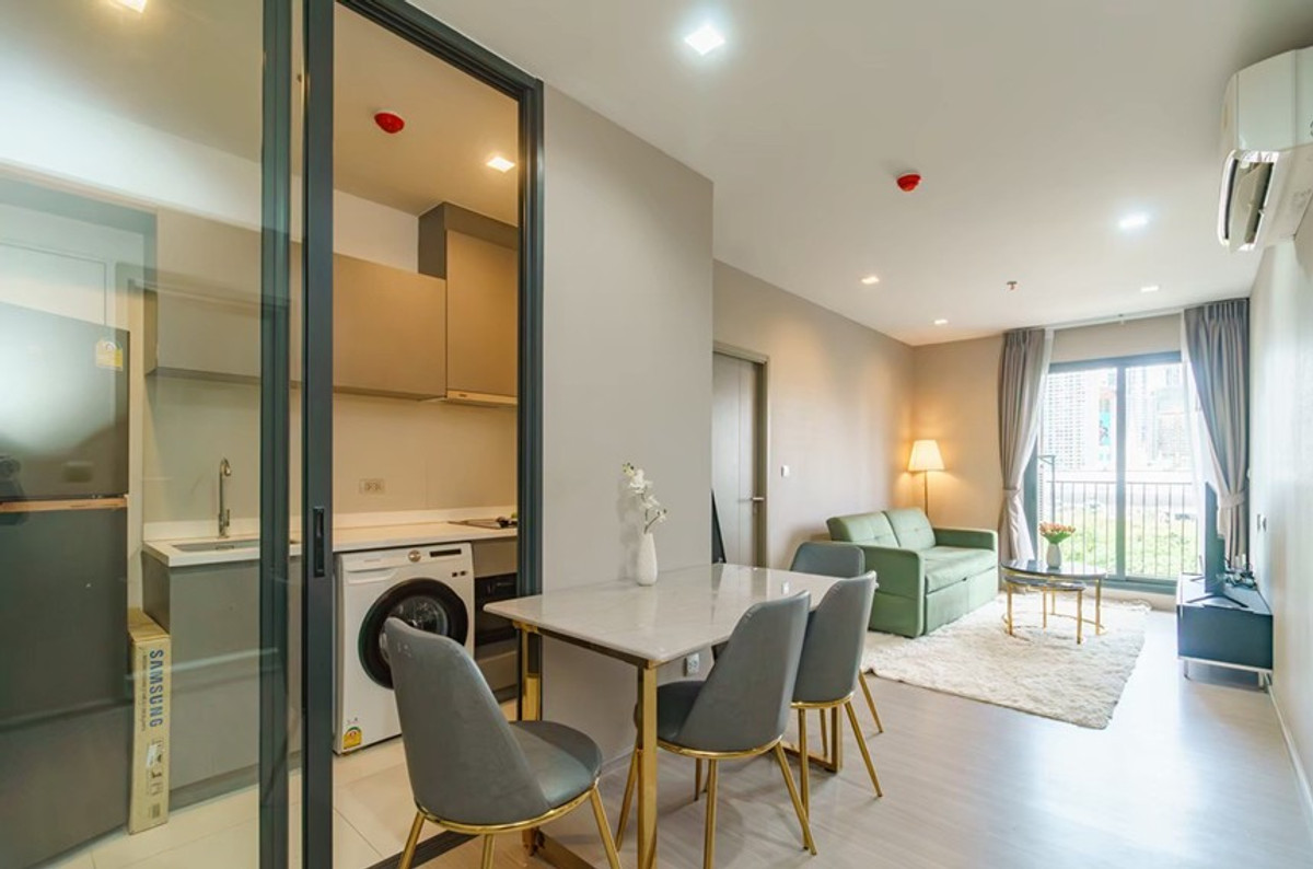 For RentCondoRama9, Petchburi, RCA : ⚜️ HOT DEAL 2 bedrooms for rent at Life asoke hype ⚜️