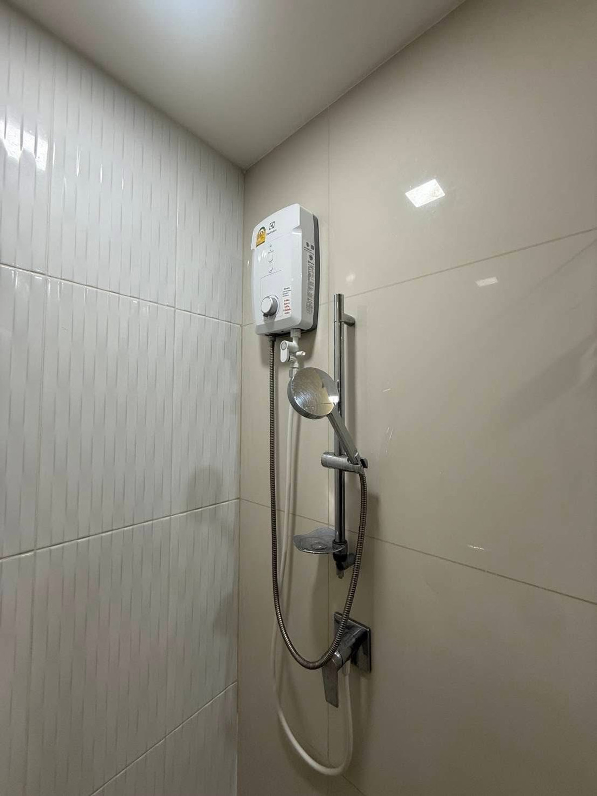 For RentCondoRama9, Petchburi, RCA : For Rent: Life Asoke Hype, 45,000 THB [TTr260303]