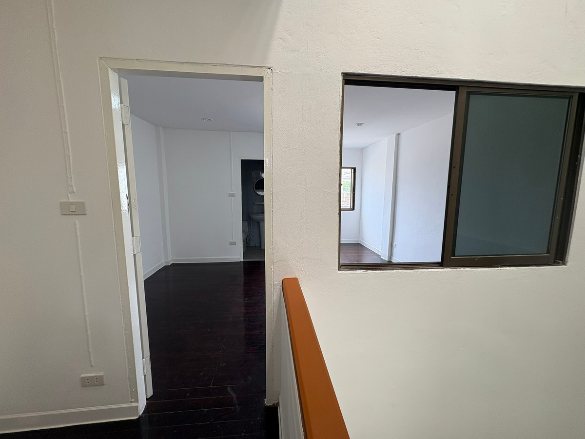 ขายทาวน์โฮมพระราม 9 เพชรบุรีตัดใหม่ RCA : CB001♛♚ทาวน์เฮ้าส์ 6 ห้องนอน ขาย⚝อินทามระ♜MRT สุทธิสาร∞065-9423251,099-5919653▚Line@sureresidence