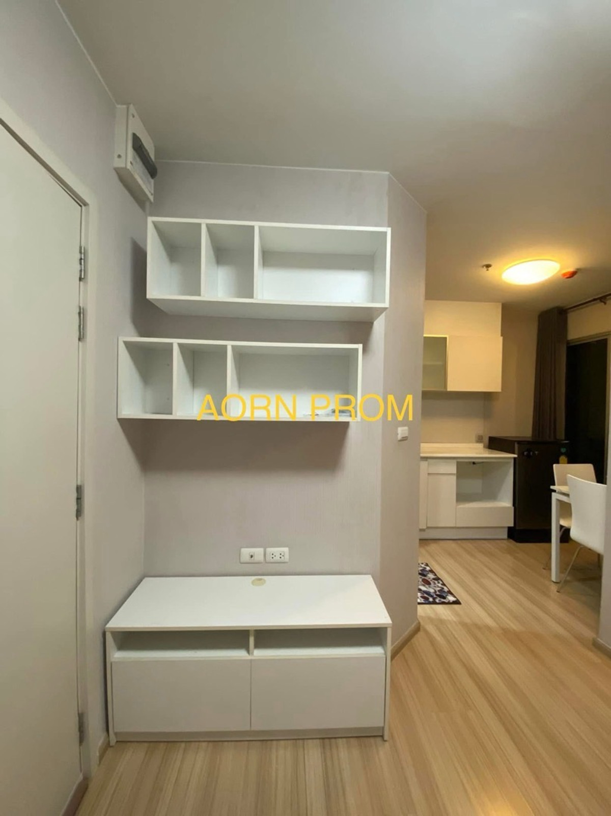 For RentCondoBang kae, Phetkasem : Very cheap, there is a washing machine 🌈 Fuse Sense Bangkae (Fuse sense Bangkae) Studio has a washing machine, air conditioner, refrigerator, TV, water heater, microwave, balcony facing north, cool room.