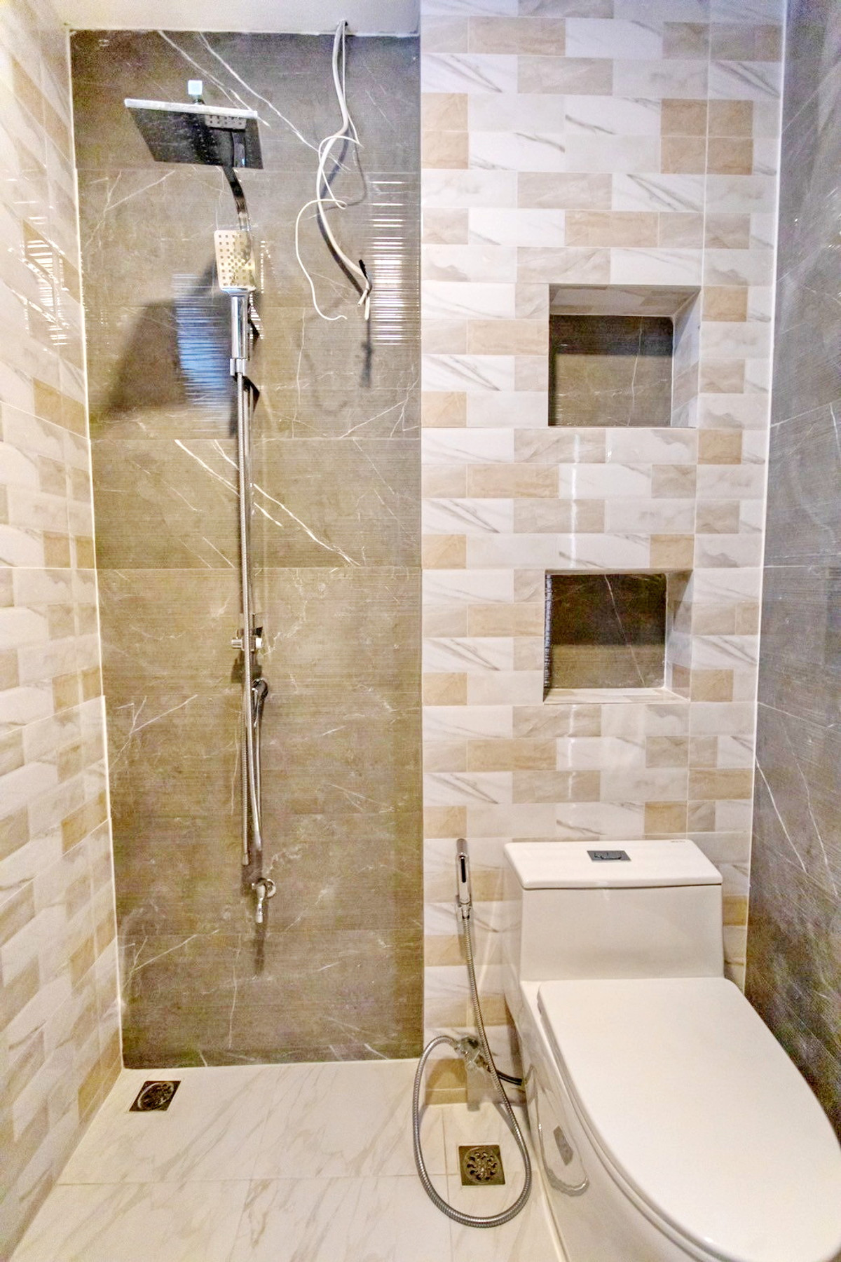 For SaleHome OfficeRatchadapisek, Huaikwang, Suttisan : CB081♛♚Home office 4 bedrooms for sale⚝Huai Khwang♜MRT Huai Khwang∞065-9423251,099-5919653▚Line@sureresidence