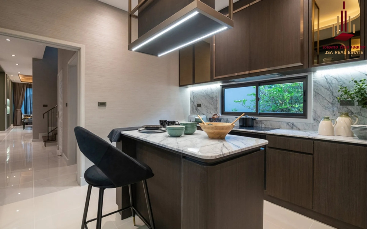 For SaleHousePhutthamonthon, Salaya : ✨ For Sale: Bangkok Boulevard Borom - Sai 4 ✨ 💰 Only 15,000,000 THB