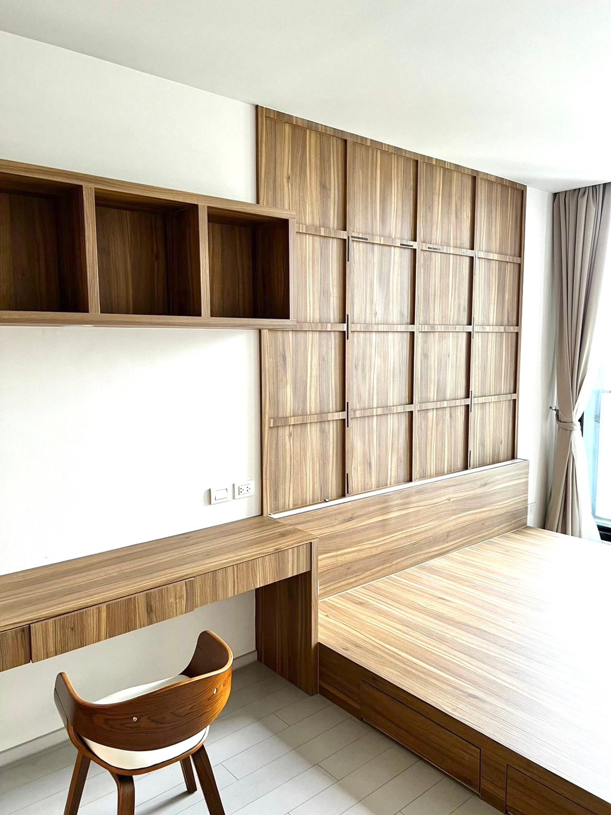 ให้เช่าคอนโดวิทยุ ชิดลม หลังสวน : ให้เช่า คอนโด  Noble Ploenchit 2 ห้องนอน ลิฟท์ส่วนตัว ใกล้ BTS เพลินจิต  ใกล้ Central Embassy & Central Chidlom