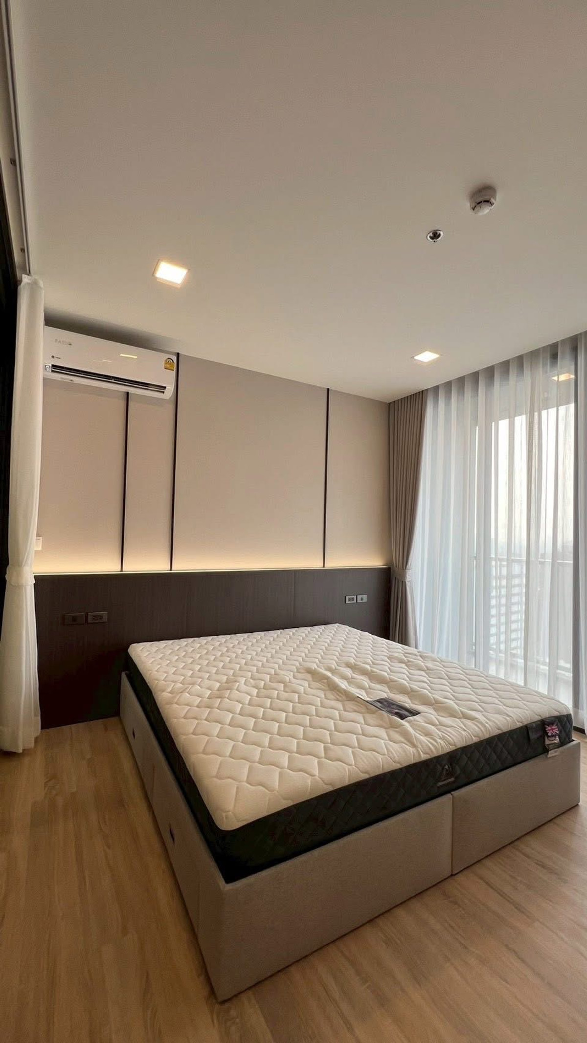 ให้เช่าคอนโดราชเทวี พญาไท : ให้เช่า ✨ XT PHAYATHAI ✨ เฟอร์นิเจอร์ และ เครื่องใช้ไฟฟ้าครบ ใกล้ BTS พญาไท