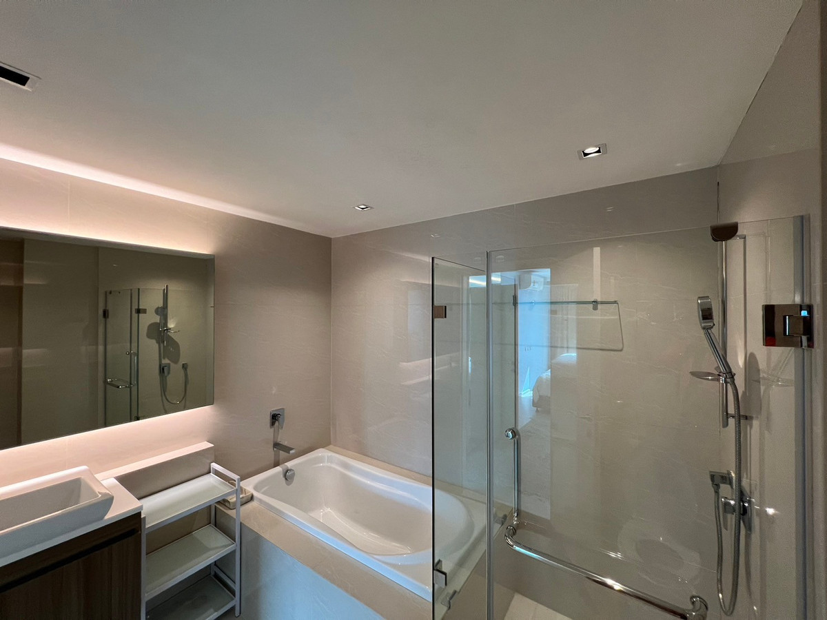 For RentCondoSukhumvit, Asoke, Thonglor : 𝐅𝐨𝐫 𝐑𝐞𝐧𝐭 : Vtara Sukhumvit 36 ​​Size 2 Bedrooms 68 Sq.m.