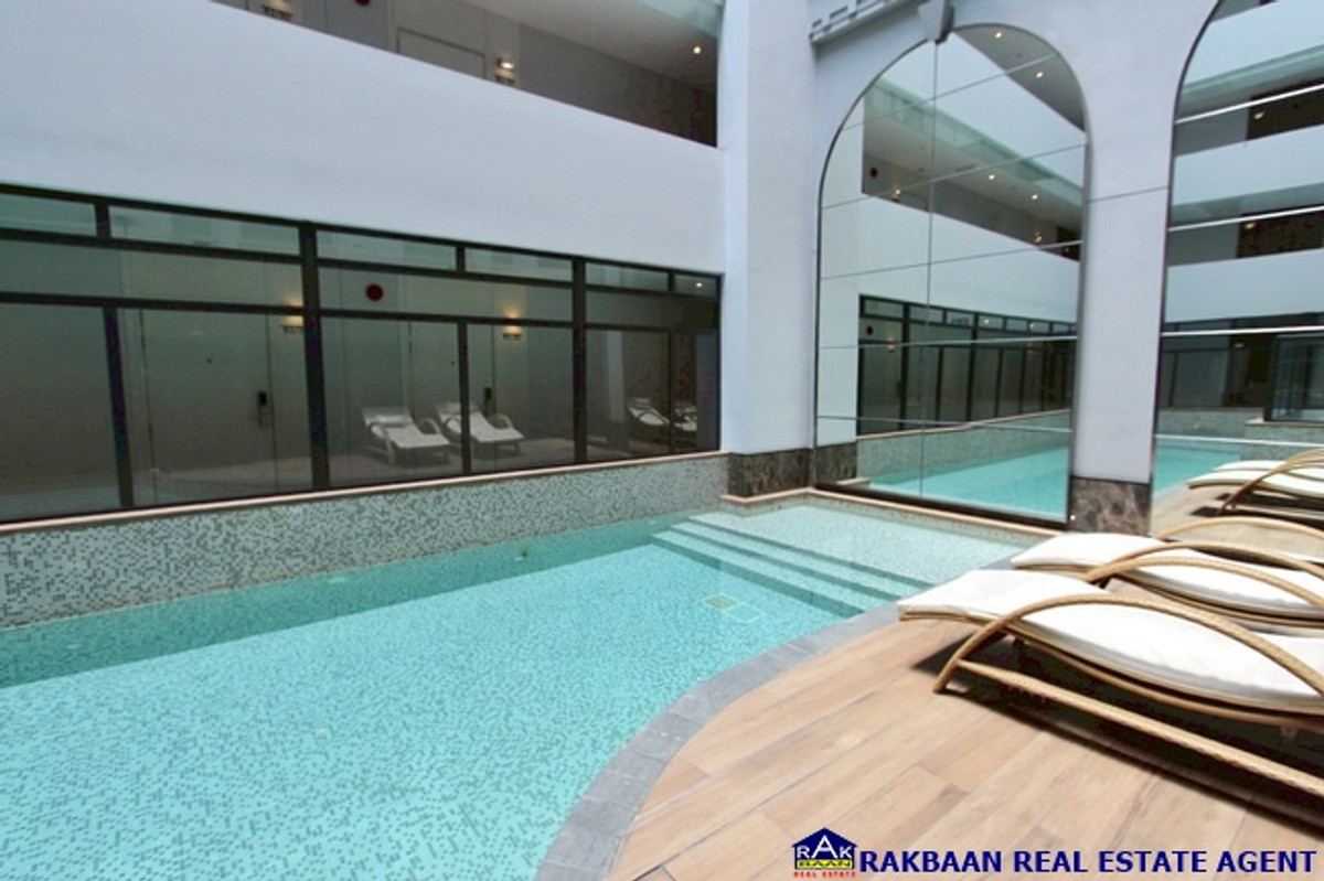 For RentCondoSukhumvit, Asoke, Thonglor : Condo for rent Runesu Runesu Thonglor Sukhumvit 33.37 sq m, 1 bedroom, 1 bathroom, fully furnished, ready to move in, on the 2nd floor (same floor as the onsen)