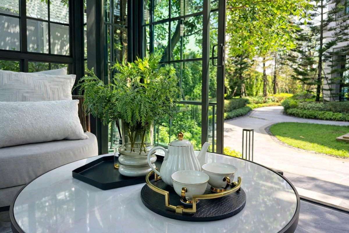 ขายบ้านเกษตร นวมินทร์ ลาดปลาเค้า : ขาย ◈ Grand Bangkok Boulevard Ramintra–Kaset Nawamin ◈ บ้านตัวอย่างแปลงพิเศษ 300 ตร.วา • ได้ทุกอย่างตามภาพราคาขาย 119,000,000 บาท