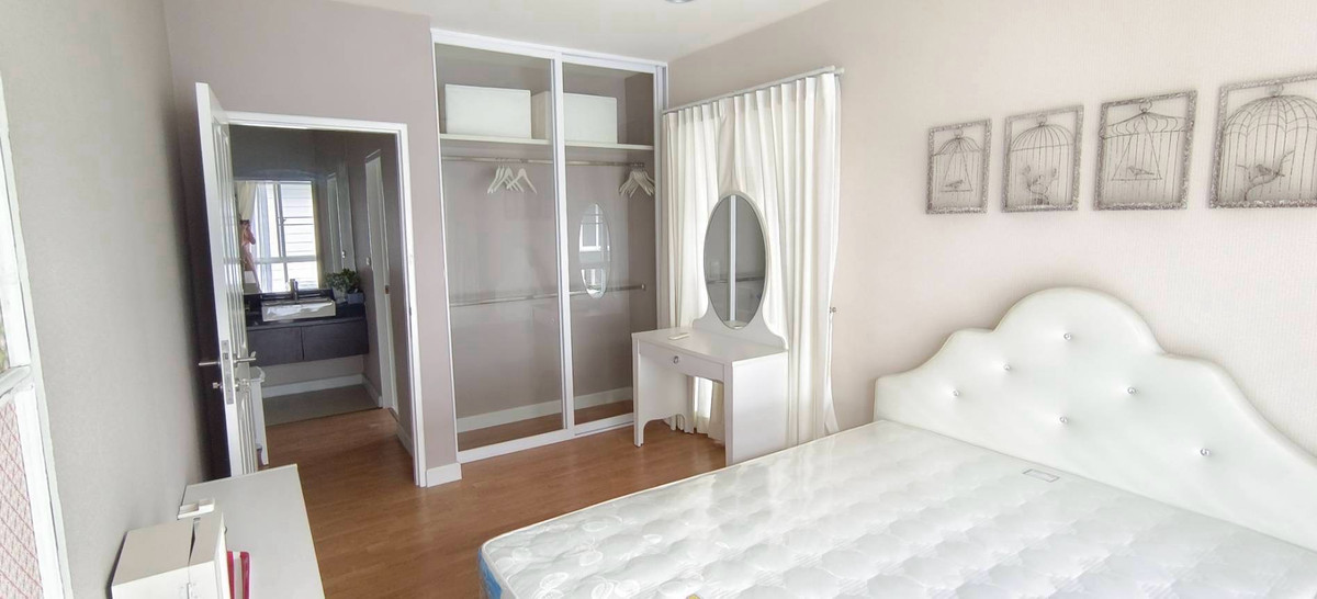 ให้เช่าบ้านสมุทรปราการ สำโรง : ให้เช่าบ้านเดี่ยว NARA BOTANIC SRINAKARIN ( นาราโบทานิค ศรีนครินทร์ )
🛏️ 3 ห้องนอน 🛁 3 ห้องน้ำ 🚗 2 ที่จอดรถ ขนาด 50 ตรว. พื้นที่ใช้สอย 185 ตรม. ✨ ราคา 65,000 บาท ✨ 