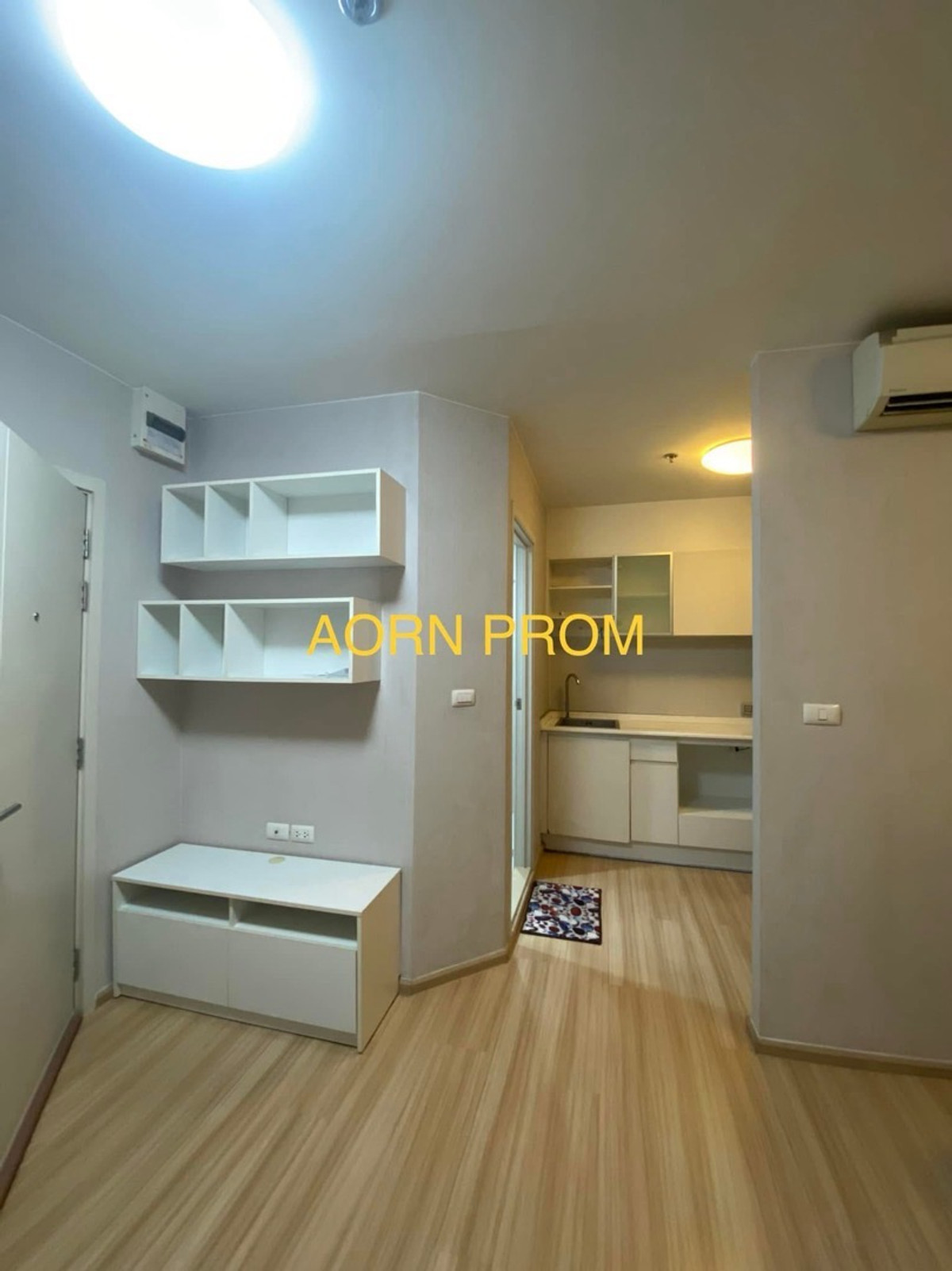 For RentCondoBang kae, Phetkasem : Very cheap, there is a washing machine 🌈 Fuse Sense Bangkae (Fuse sense Bangkae) Studio has a washing machine, air conditioner, refrigerator, TV, water heater, microwave, balcony facing north, cool room.