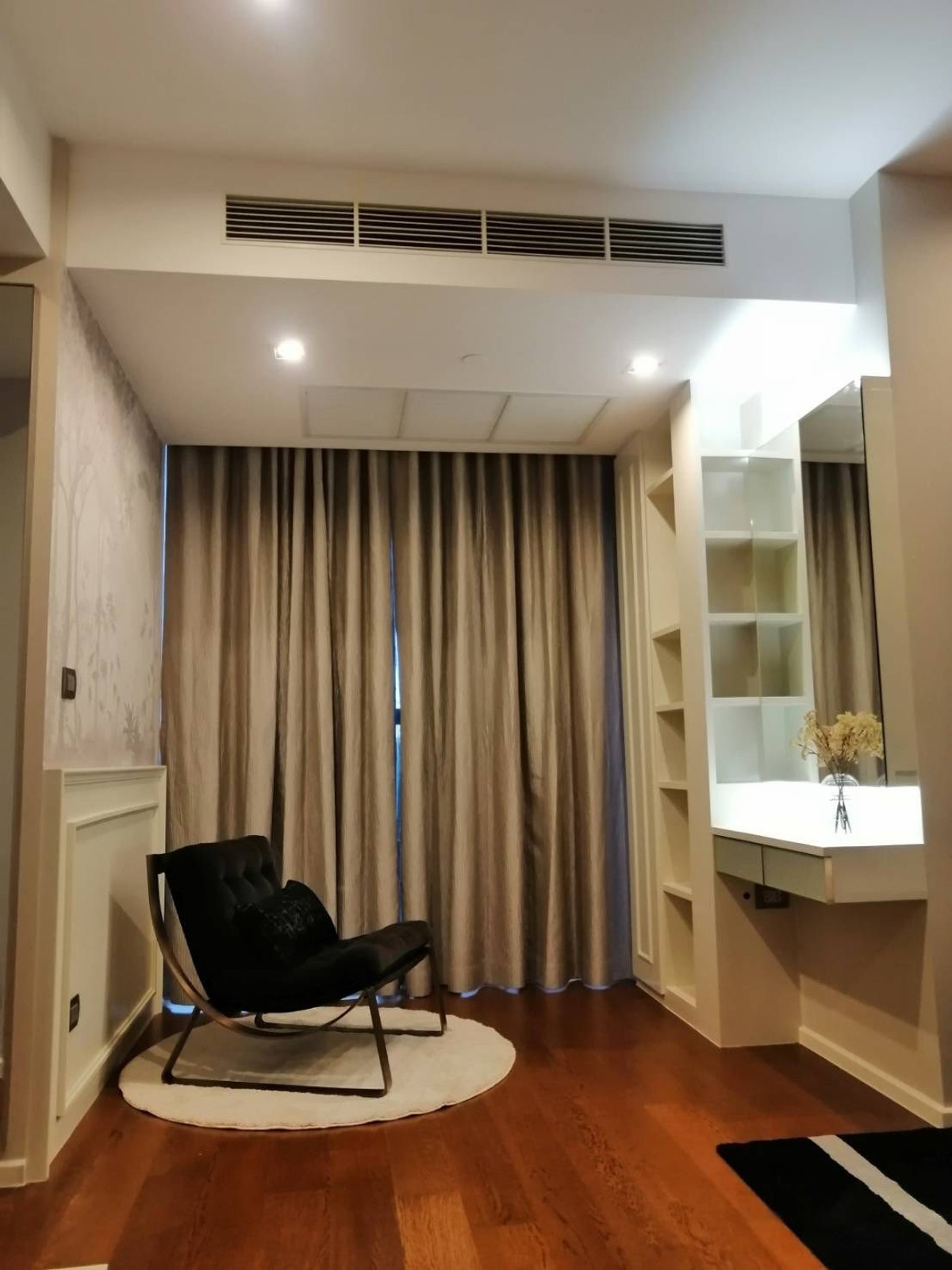 ให้เช่าคอนโดสีลม ศาลาแดง บางรัก : ให้เช่า คอนโด Luxury  The Bangkok Sathorn  2 ห้องนอน 104 ตร.ม.  ลิฟต์แยก ใกล้ BTS  สุรศักดิ์  