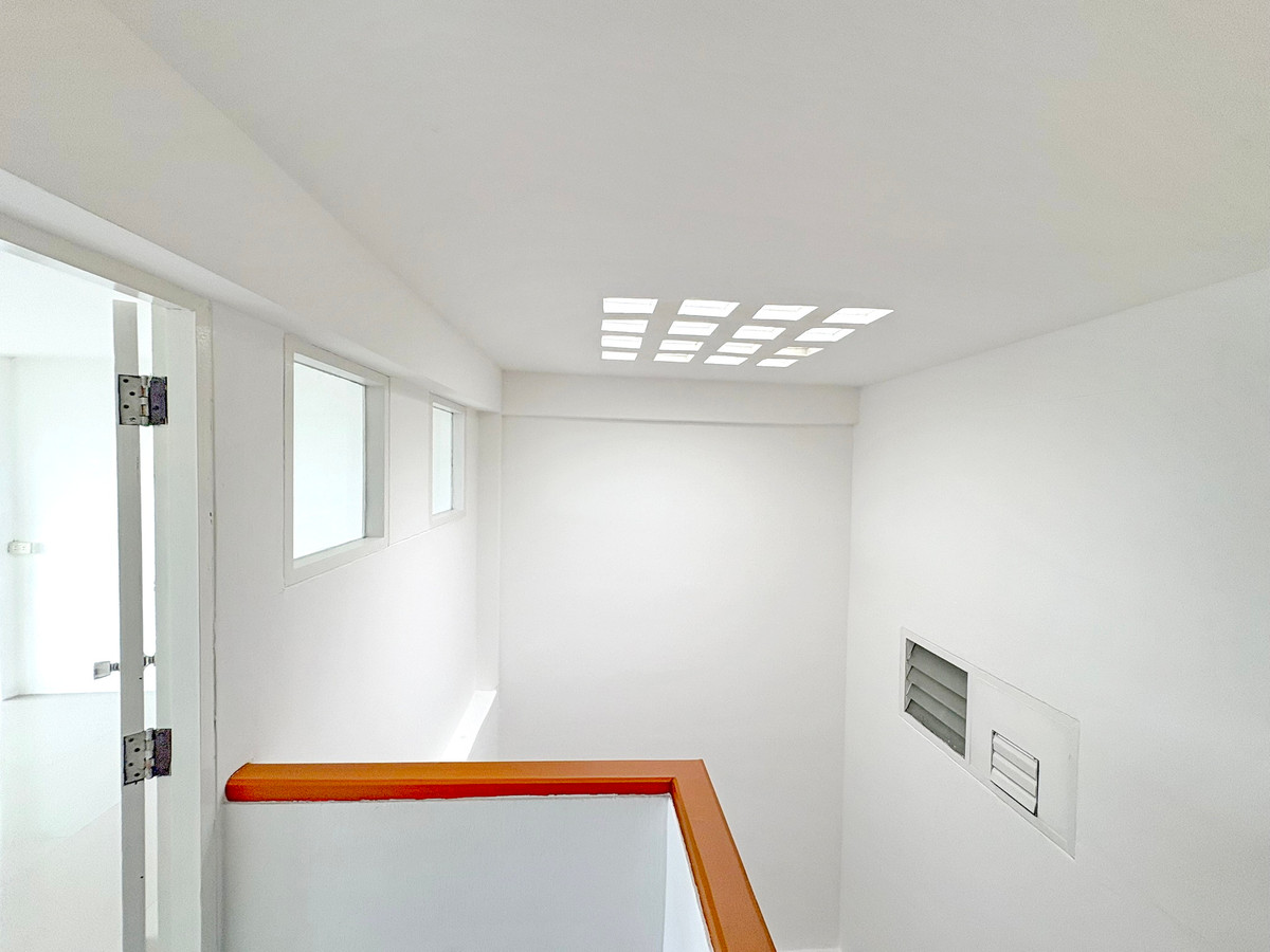 ขายทาวน์โฮมพระราม 9 เพชรบุรีตัดใหม่ RCA : CB001♛♚ทาวน์เฮ้าส์ 6 ห้องนอน ขาย⚝อินทามระ♜MRT สุทธิสาร∞065-9423251,099-5919653▚Line@sureresidence