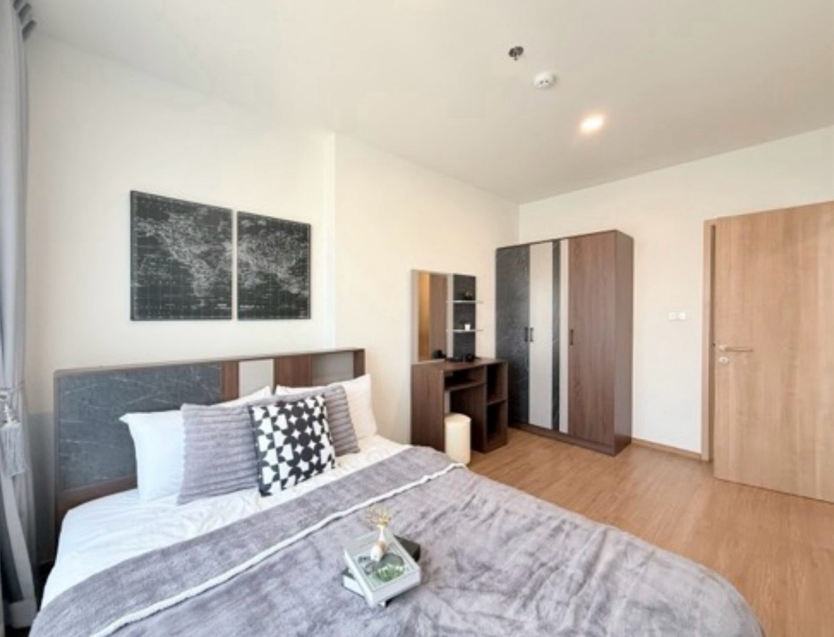 ให้เช่าคอนโดบางแค เพชรเกษม : ให้เช่าคอนโด  The Livin Phetkasem (ลีฟวิ่น เพชรเกษม) 

ชั้น 26  ขนาดห้อง 33.18 ตรม. 1 นอน 1 น้ำ 1 ที่จอดรถ
อาคารบี
เช่า 18,000 บาท/เดือน 
สัญญาขั้นต่ำ 1 ปี (ประกัน 2 เดือน + ล่วงหน้า 1 เดือน)

รายละเอียด
- ขนาด 33.18 ตรม.
- 1 นอน 1 น้ำ 1 ที่จอด
- ส่วนกลาง