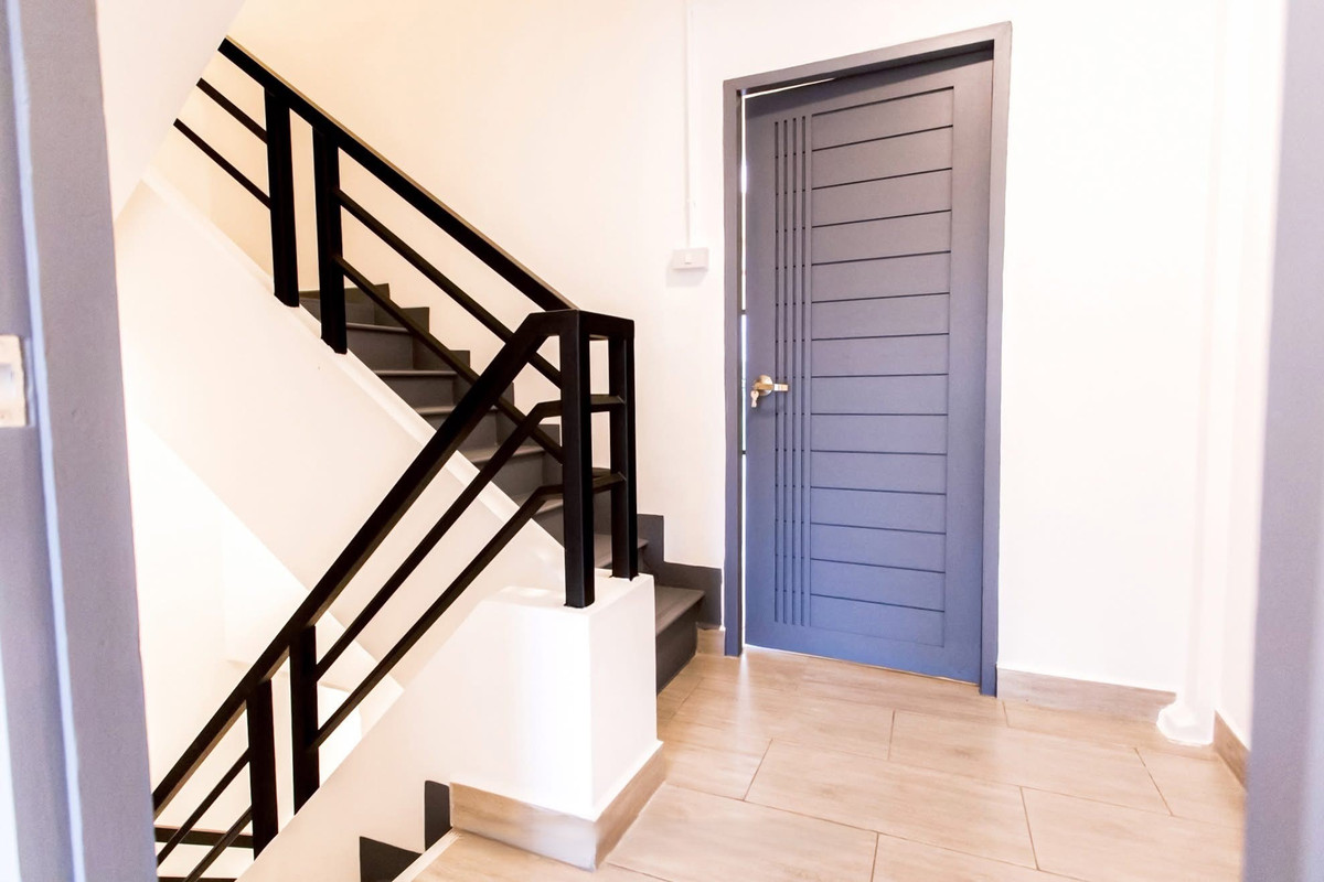 ขายทาวน์โฮมเสรีไทย-นิด้า : CB102♛♚ทาวน์โฮม 4 ห้องนอน ขาย⚝ลาดพร้าว-เสรีไทย♜MRT บางกะปิ∞065-9423251,099-5919653▚Line@sureresidence