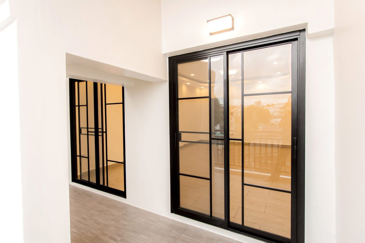 ขายทาวน์โฮมเสรีไทย-นิด้า : CB102♛♚ทาวน์โฮม 4 ห้องนอน ขาย⚝ลาดพร้าว-เสรีไทย♜MRT บางกะปิ∞065-9423251,099-5919653▚Line@sureresidence