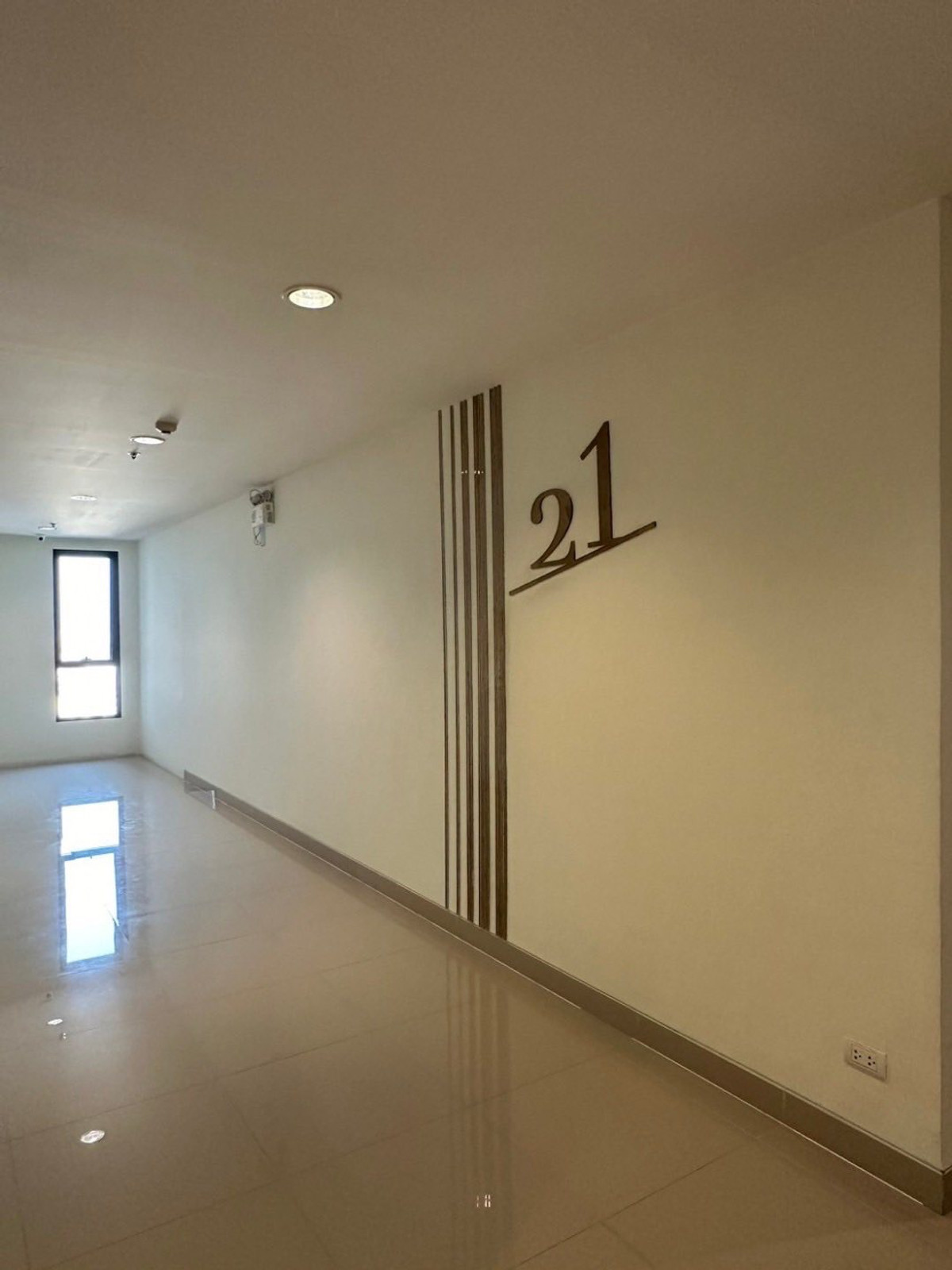 ขายคอนโดพระราม 9 เพชรบุรีตัดใหม่ RCA : 💰 ลงทุนปุ๊บ รับ Yield 6.6% ทันที! ขายพร้อมผู้เช่า The Niche Pride ทองหล่อ-เพชรบุรี (ชั้น 21) ✨