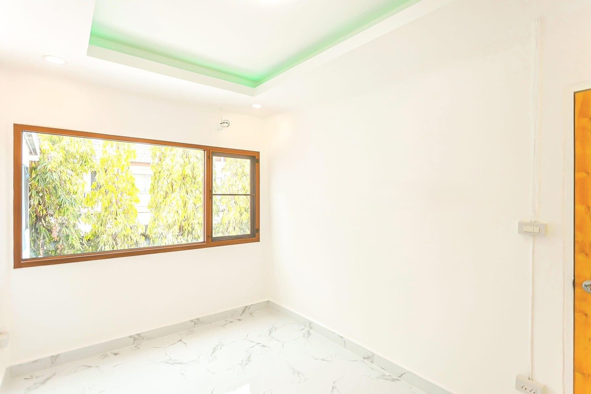 ขายทาวน์โฮมเกษตร นวมินทร์ ลาดปลาเค้า : CB028♛♚ทาวน์เฮ้าส์ 2 ห้องนอน ขาย⚝มัยลาภ♜ใกล้เซ็นทรัลอีสวิลล์∞065-9423251,099-5919653▚Line@sureresidence