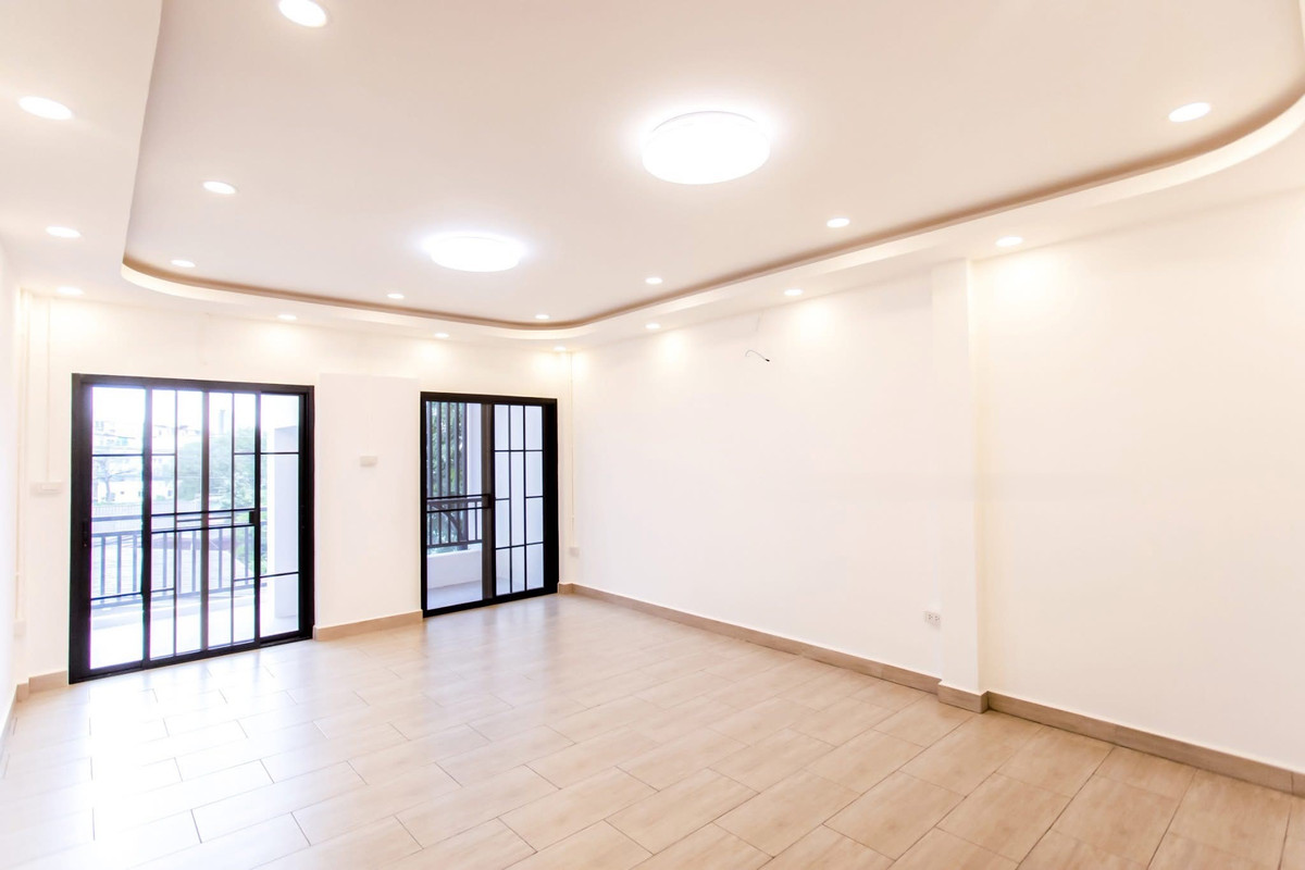 ขายทาวน์โฮมเสรีไทย-นิด้า : CB102♛♚ทาวน์โฮม 4 ห้องนอน ขาย⚝ลาดพร้าว-เสรีไทย♜MRT บางกะปิ∞065-9423251,099-5919653▚Line@sureresidence