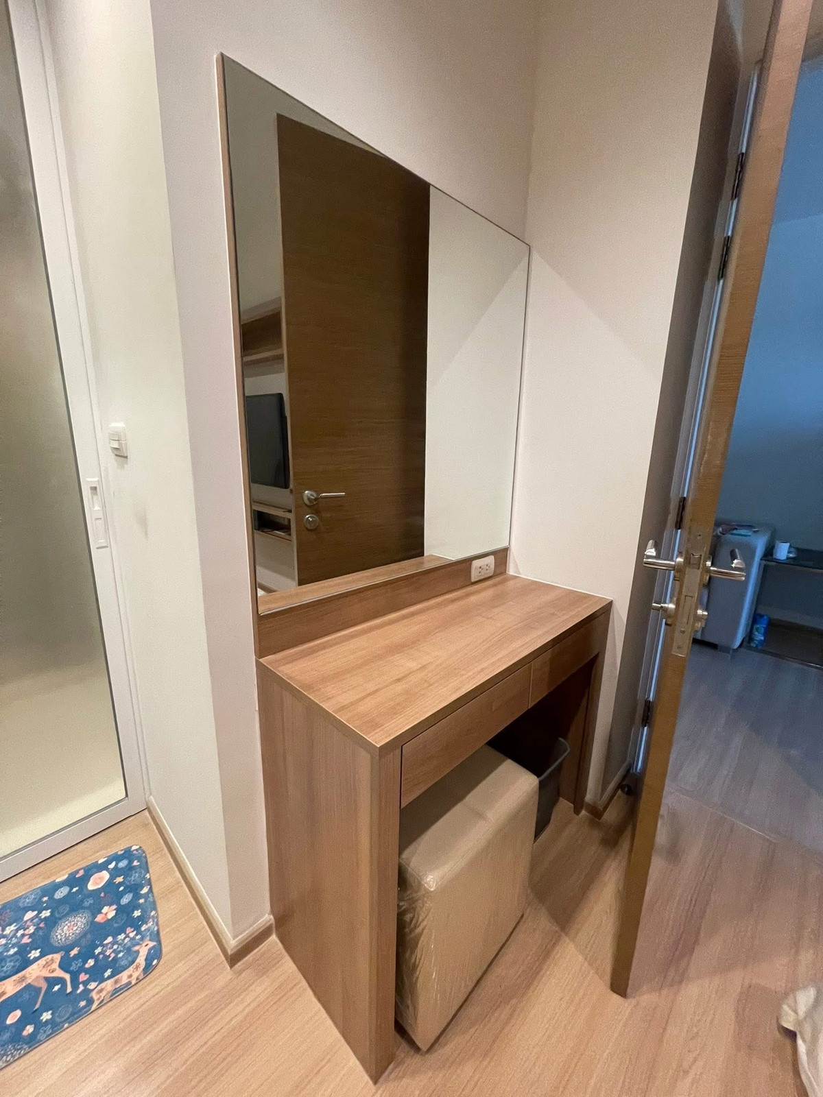 ให้เช่าคอนโดสะพานควาย จตุจักร : ให้เช่า 📍 Rhythm Phahol - Ari 📍 เฟอร์นิเจอร์ และ เครื่องใช้ไฟฟ้าครบ ใกล้ BTS สะพานควาย