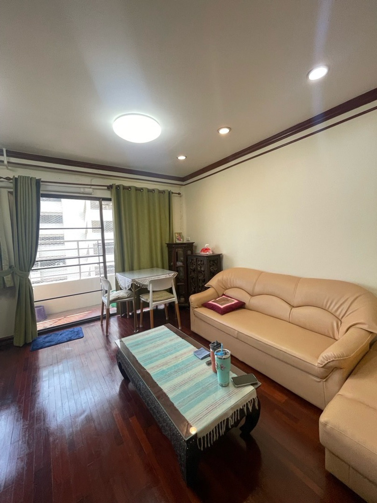 ขายคอนโดสุขุมวิท อโศก ทองหล่อ : Saranjai Mansion  Sukhumvit 6 BTS nana