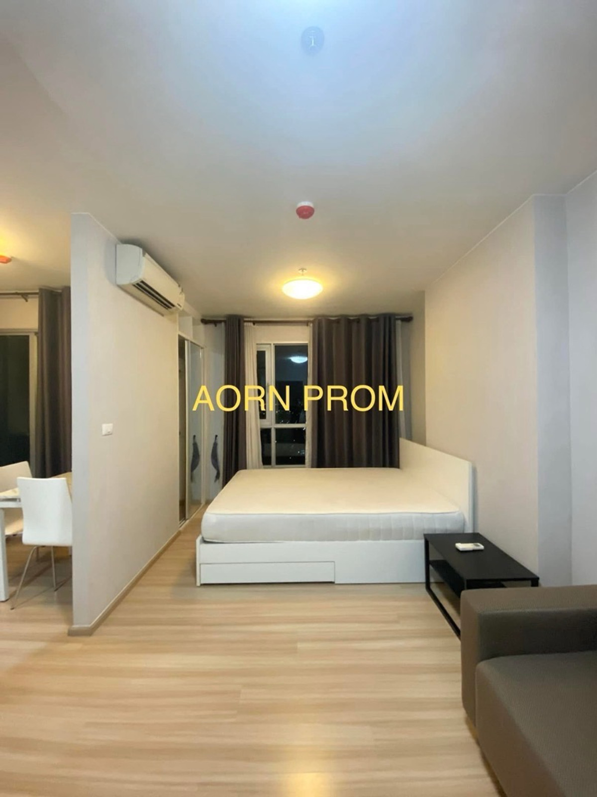 For RentCondoBang kae, Phetkasem : Very cheap, there is a washing machine 🌈 Fuse Sense Bangkae (Fuse sense Bangkae) Studio has a washing machine, air conditioner, refrigerator, TV, water heater, microwave, balcony facing north, cool room.