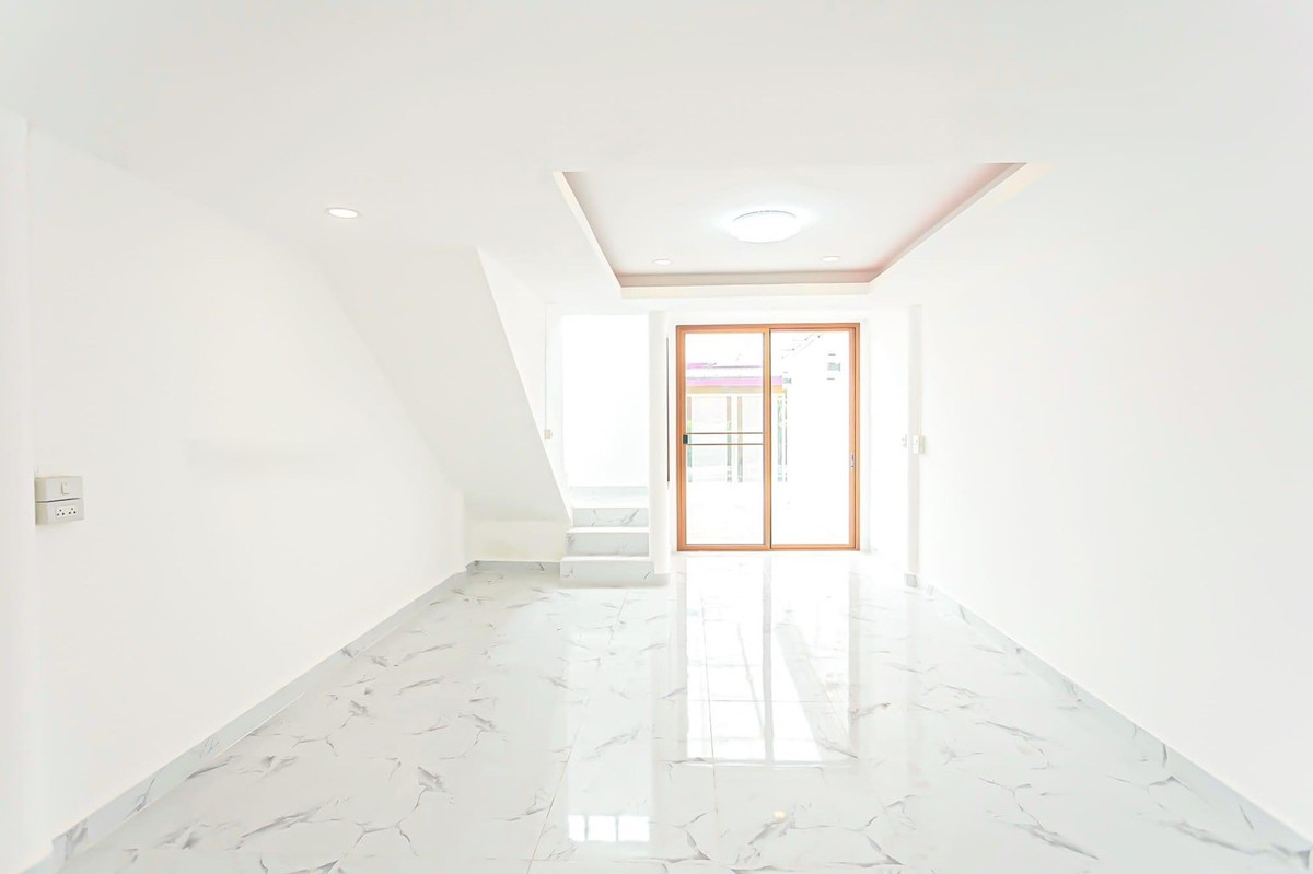 ขายทาวน์โฮมเกษตร นวมินทร์ ลาดปลาเค้า : CB028♛♚ทาวน์เฮ้าส์ 2 ห้องนอน ขาย⚝มัยลาภ♜ใกล้เซ็นทรัลอีสวิลล์∞065-9423251,099-5919653▚Line@sureresidence