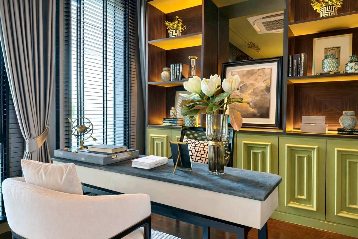 ขายบ้านเกษตร นวมินทร์ ลาดปลาเค้า : ขาย ◈ Grand Bangkok Boulevard Ramintra–Kaset Nawamin ◈ บ้านตัวอย่างแปลงพิเศษ 300 ตร.วา • ได้ทุกอย่างตามภาพราคาขาย 119,000,000 บาท