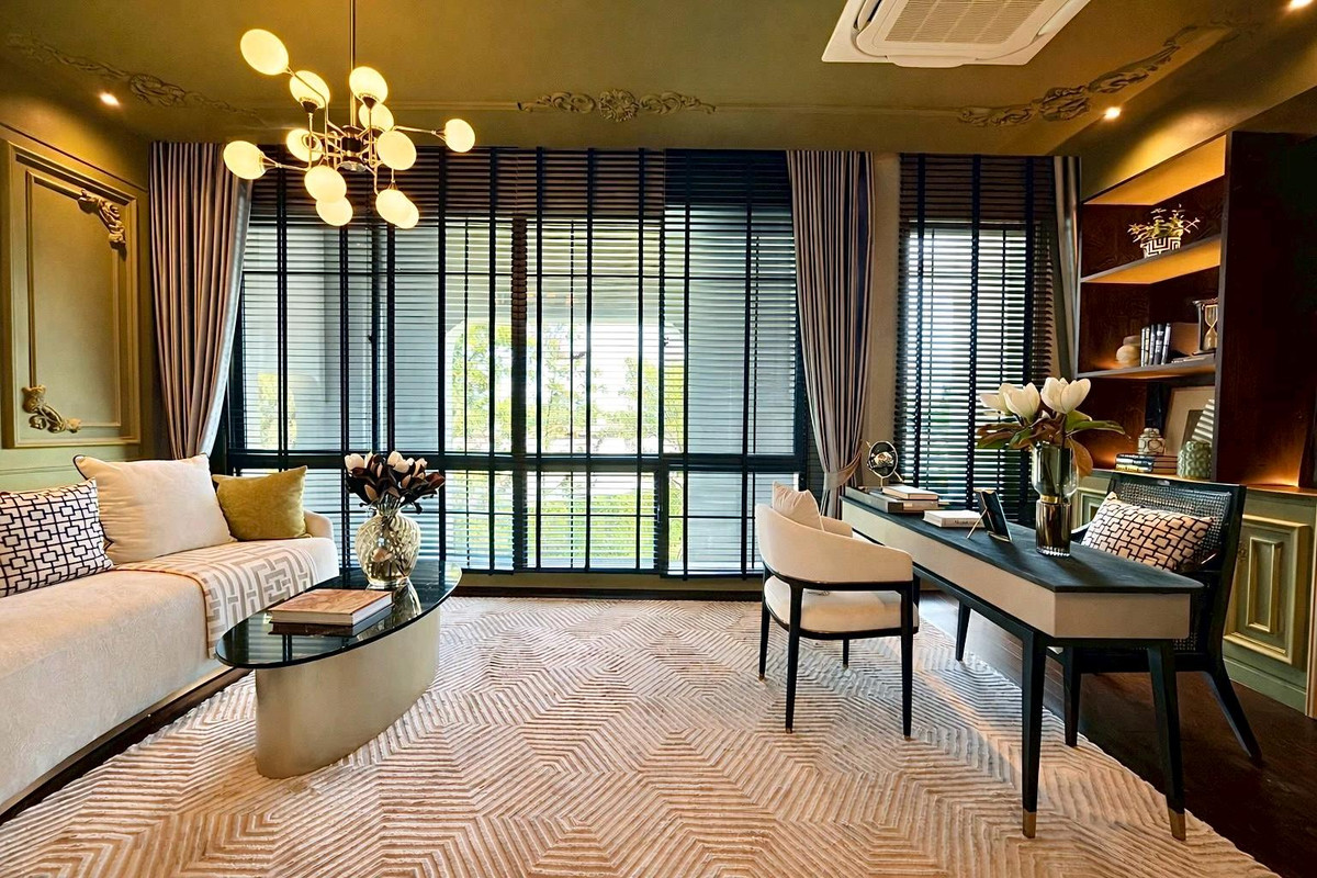 ขายบ้านเกษตร นวมินทร์ ลาดปลาเค้า : ขาย ◈ Grand Bangkok Boulevard Ramintra–Kaset Nawamin ◈ บ้านตัวอย่างแปลงพิเศษ 300 ตร.วา • ได้ทุกอย่างตามภาพราคาขาย 119,000,000 บาท