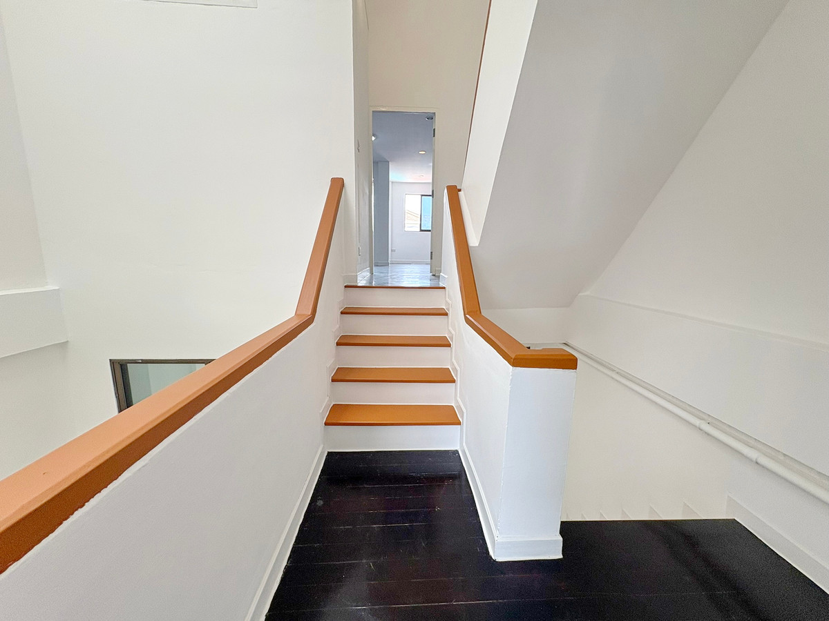 ขายทาวน์โฮมพระราม 9 เพชรบุรีตัดใหม่ RCA : CB001♛♚ทาวน์เฮ้าส์ 6 ห้องนอน ขาย⚝อินทามระ♜MRT สุทธิสาร∞065-9423251,099-5919653▚Line@sureresidence