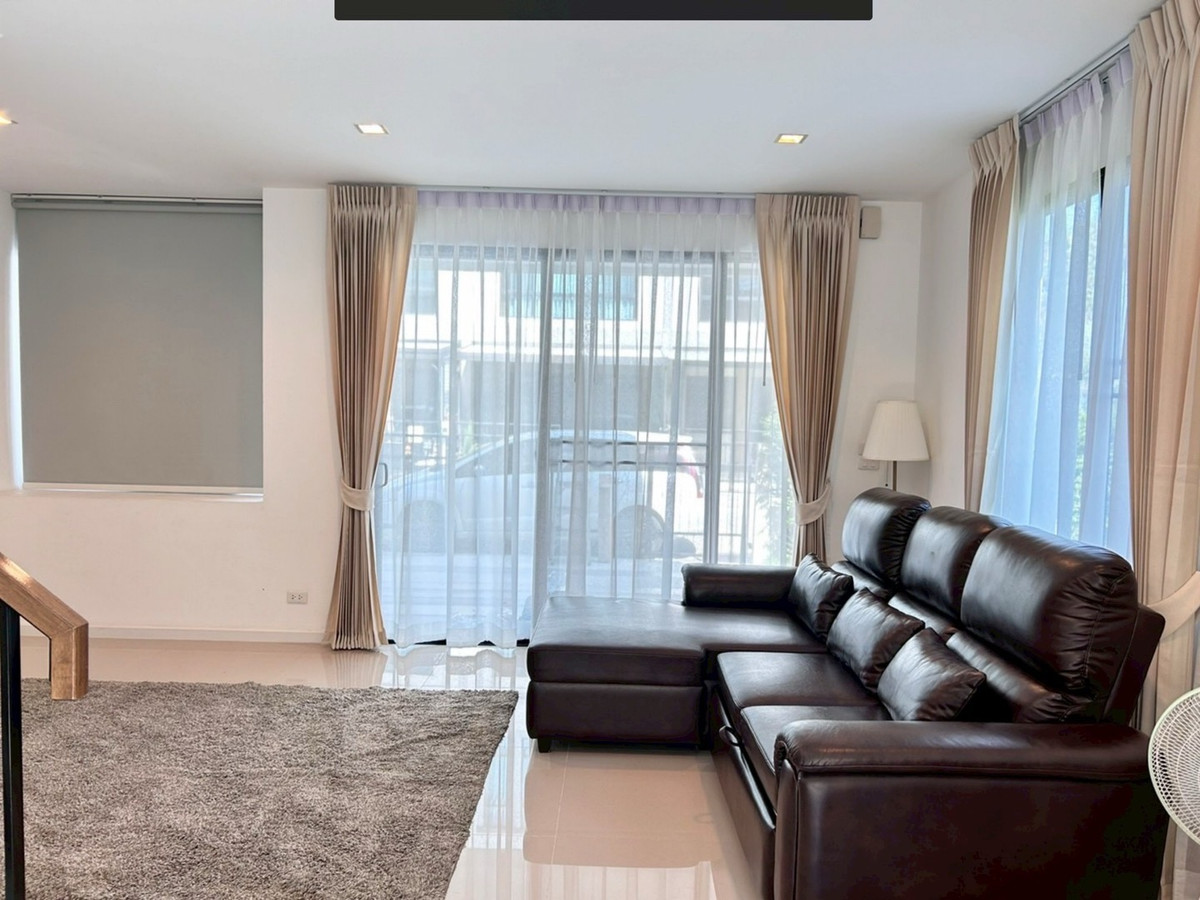 ให้เช่าทาวน์โฮมอ่อนนุช อุดมสุข : ให้เช่าทาวน์เฮ้าส์ 3 ชั้น หลังมุม มีพื้นที่ข้างบ้าน โครงการ Q Prime Sukhumvit 77 สุขุมวิท 77 ซ.อ่อนนุช 46